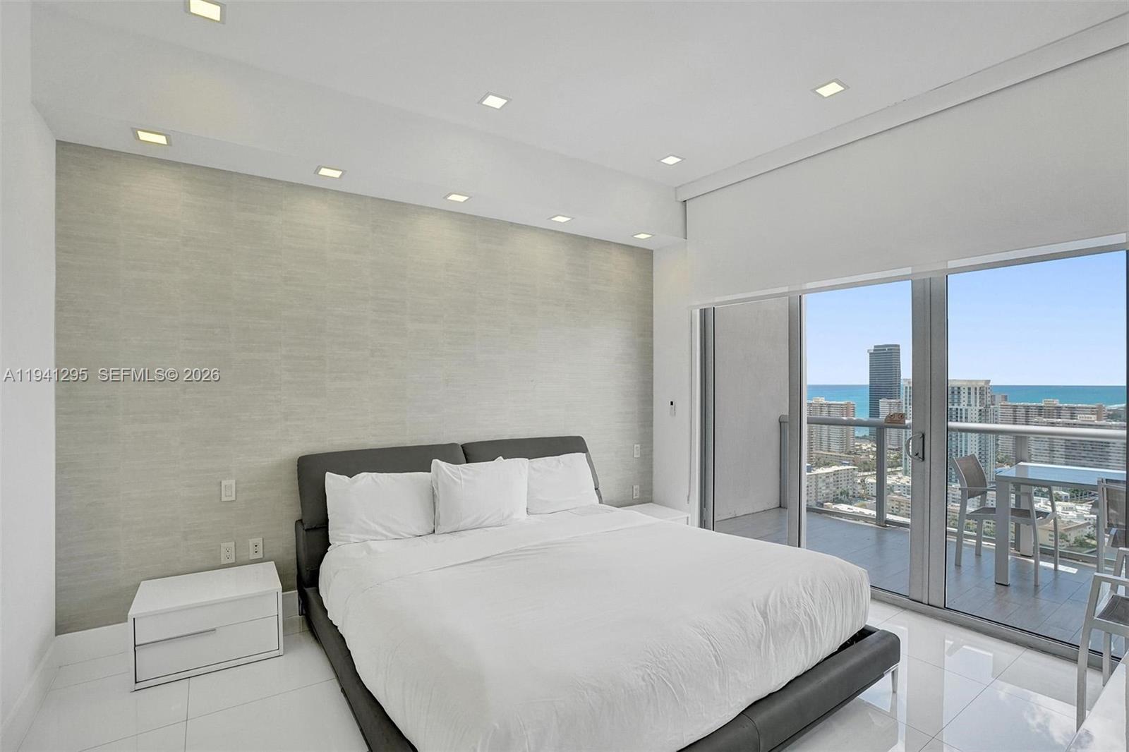 2600 E Hallandale Beach Blvd Unit: T3303