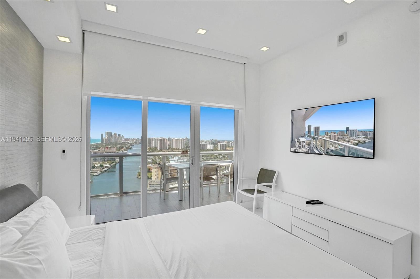2600 E Hallandale Beach Blvd Unit: T3303