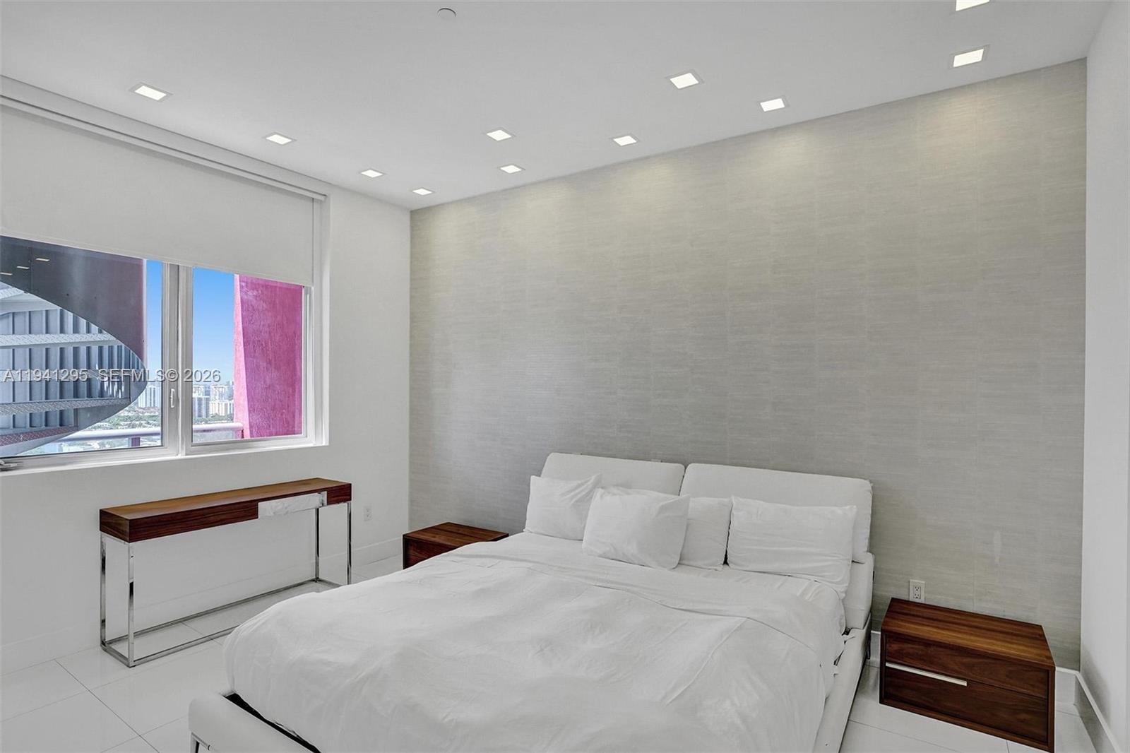 2600 E Hallandale Beach Blvd Unit: T3303