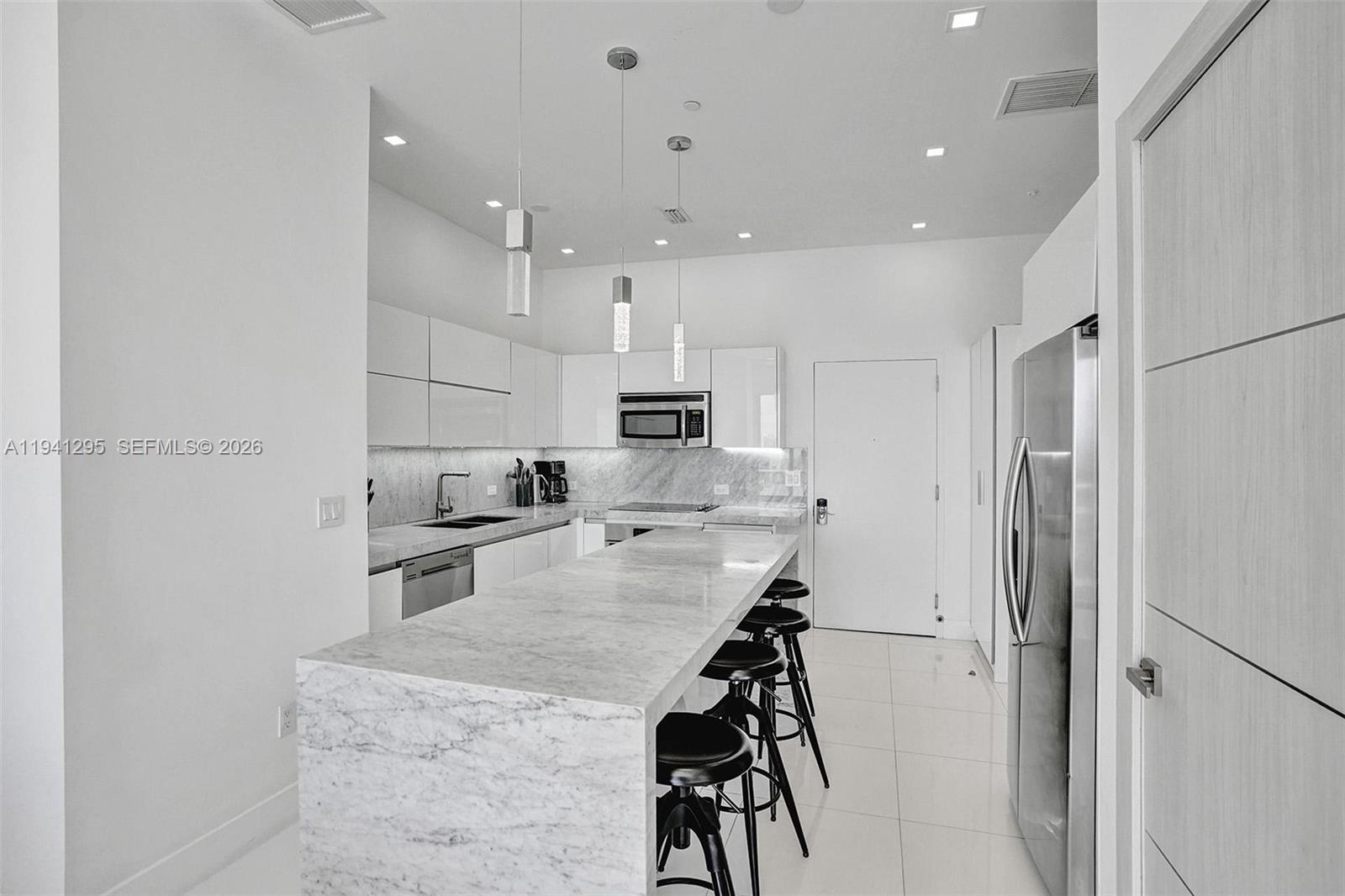 2600 E Hallandale Beach Blvd Unit: T3303