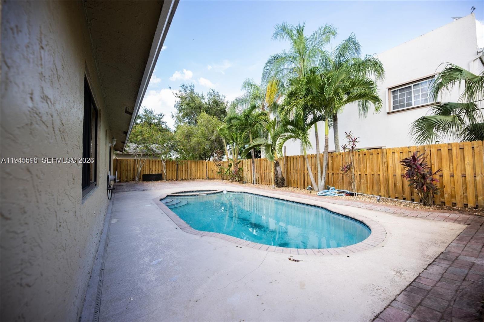 4140 NW 96th Ter # 0