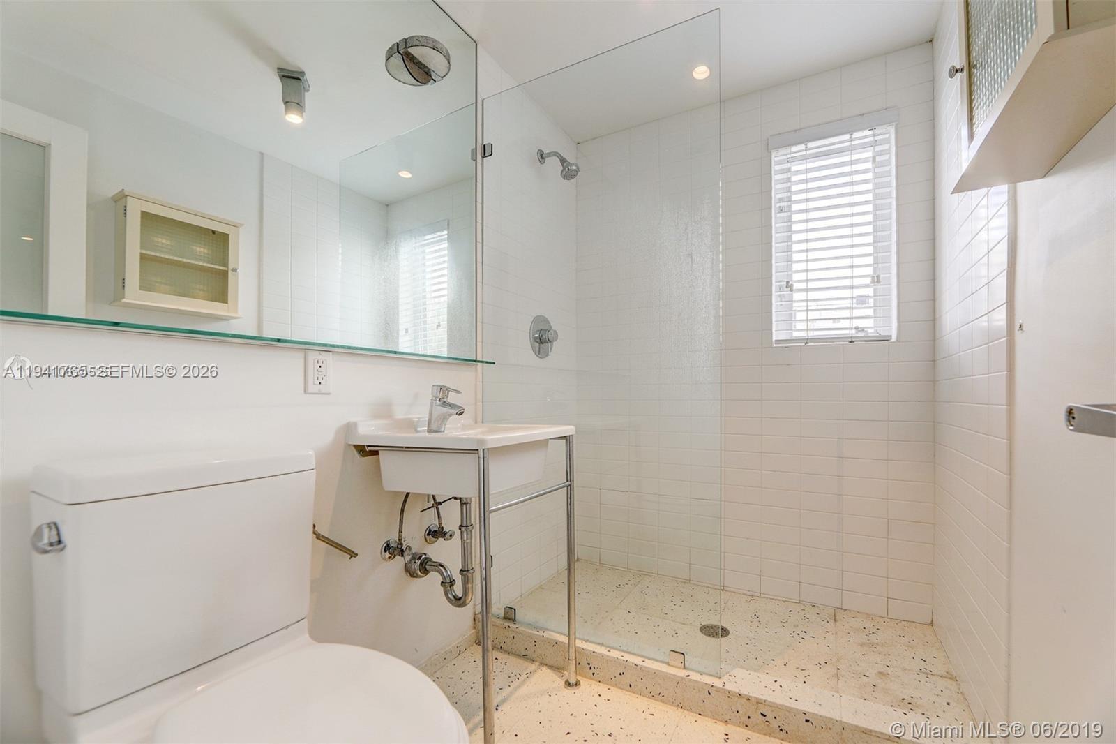 1616 Euclid Ave # 5