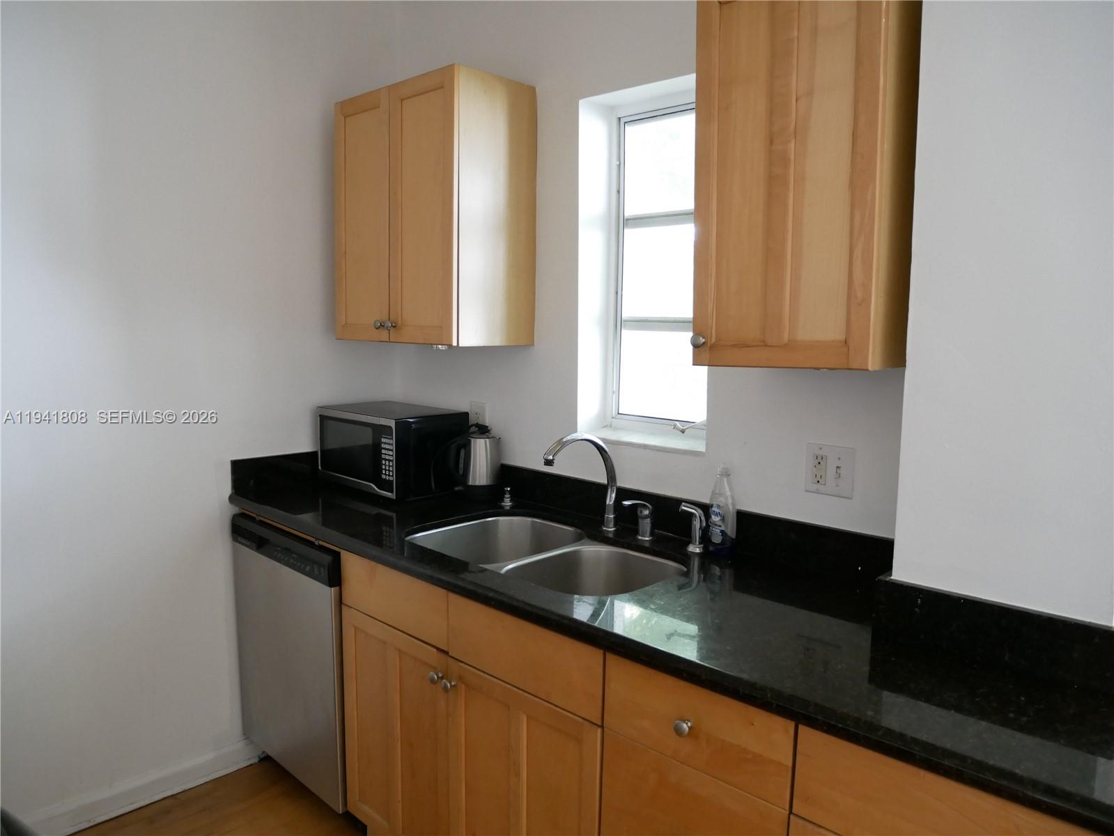 631 Euclid Ave # 7