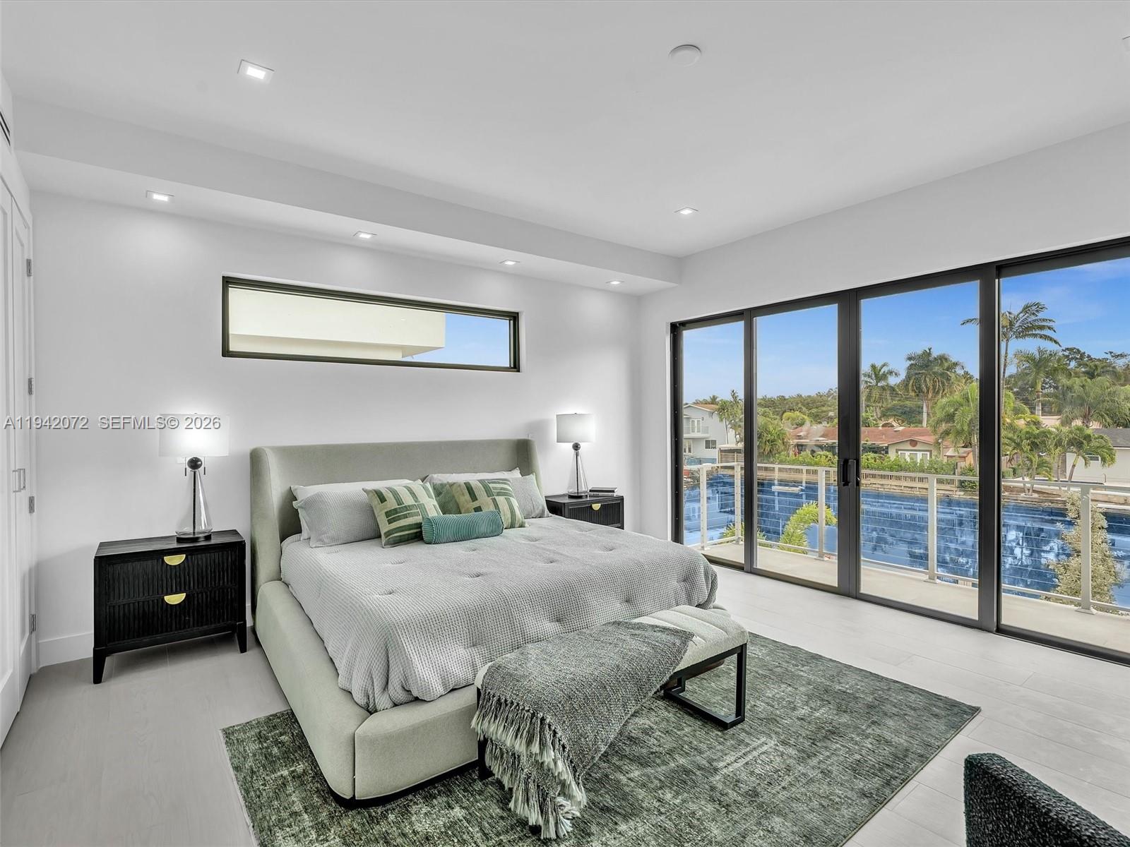 4620 SW 32nd Ave # A2