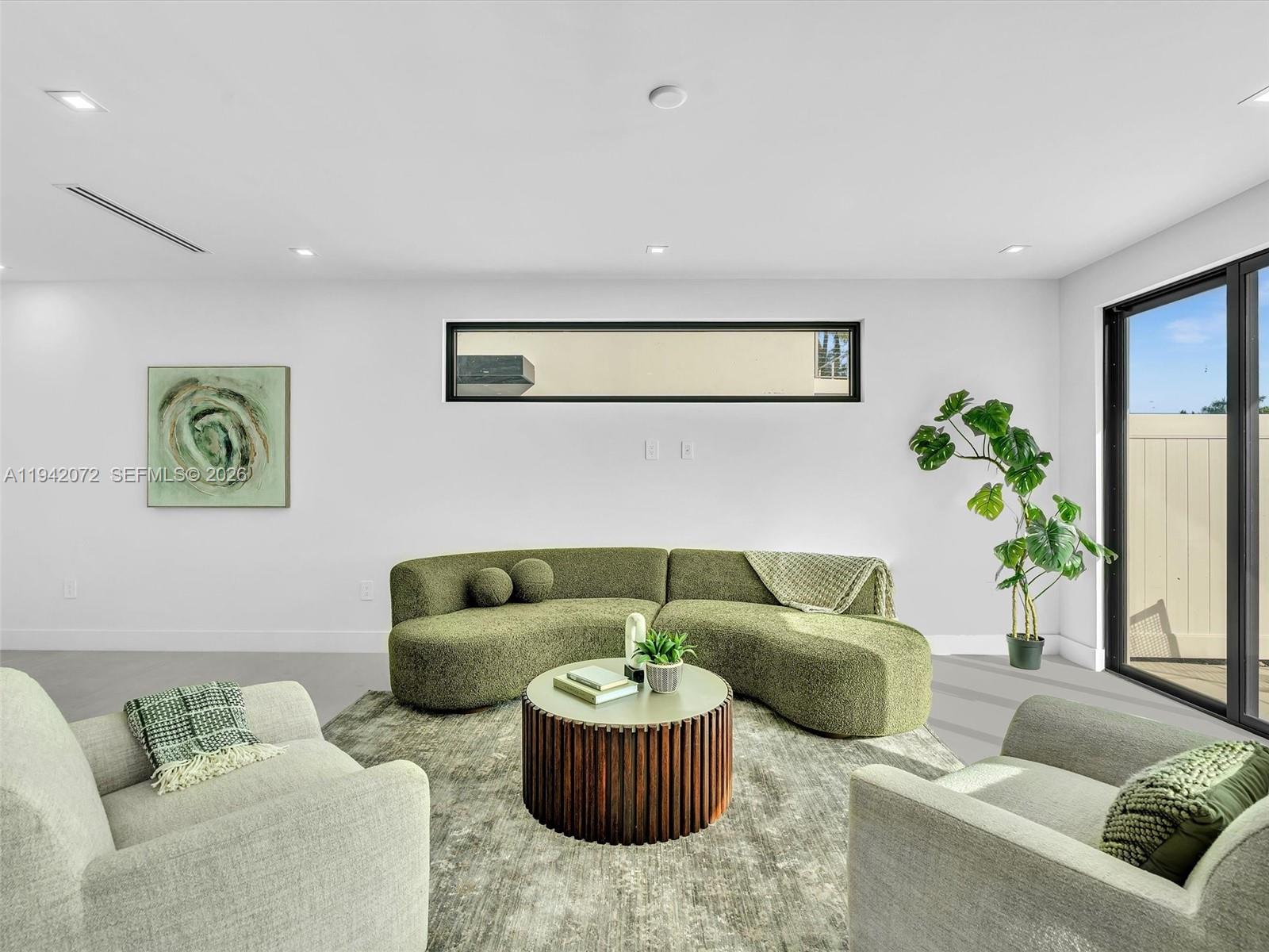 4620 SW 32nd Ave # A2