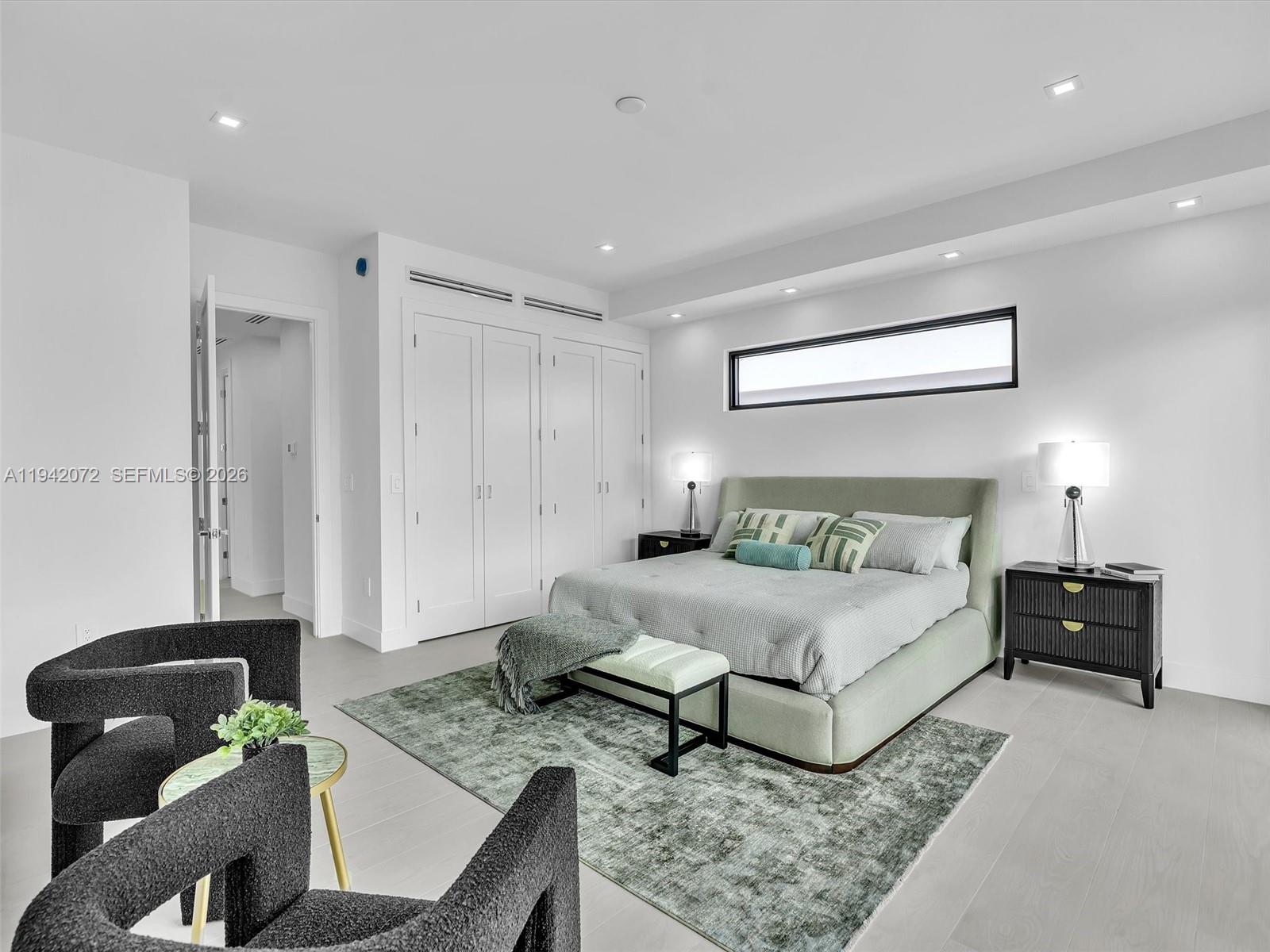 4620 SW 32nd Ave # A2