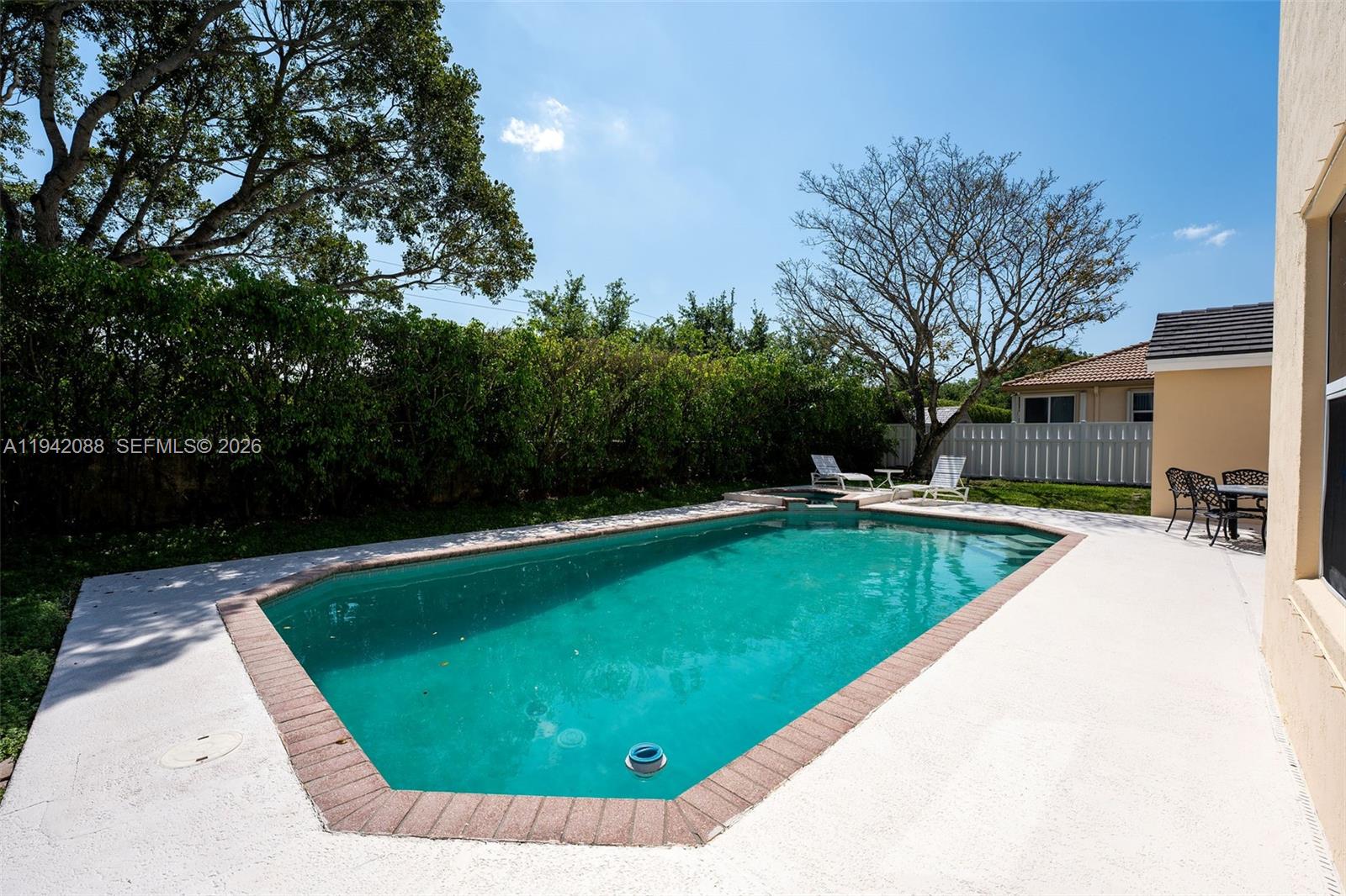 13080 NW 8th Ct