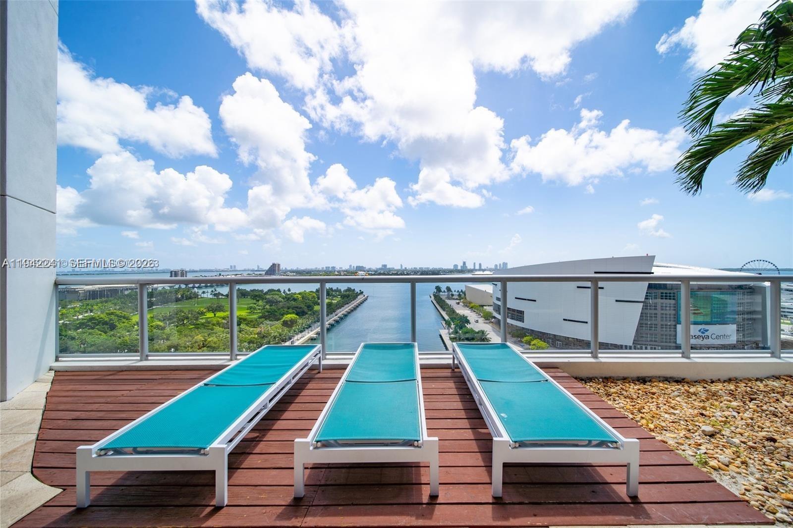 888 Biscayne Blvd # 3601