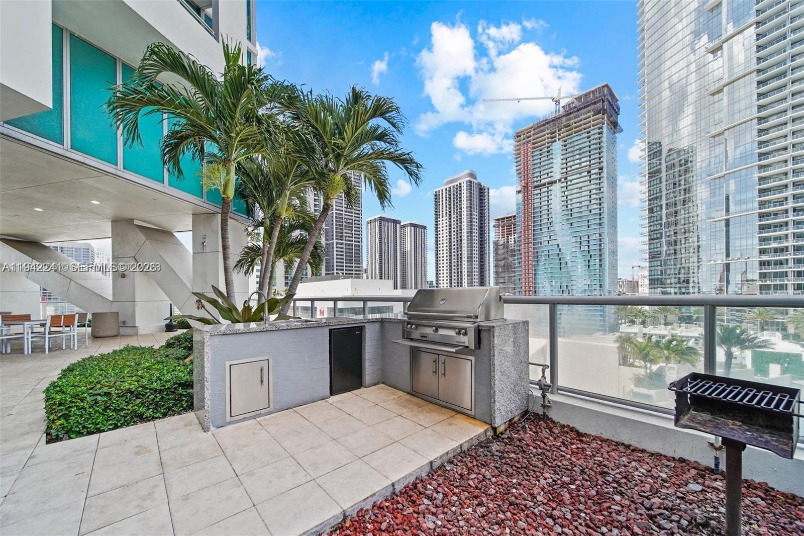 888 Biscayne Blvd # 3601