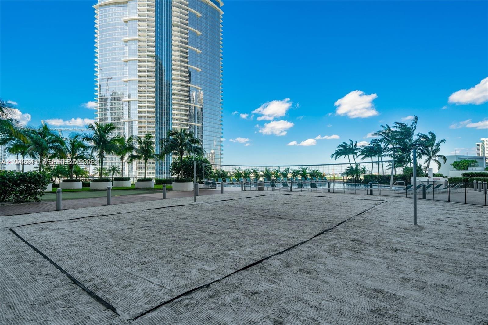 888 Biscayne Blvd # 3601