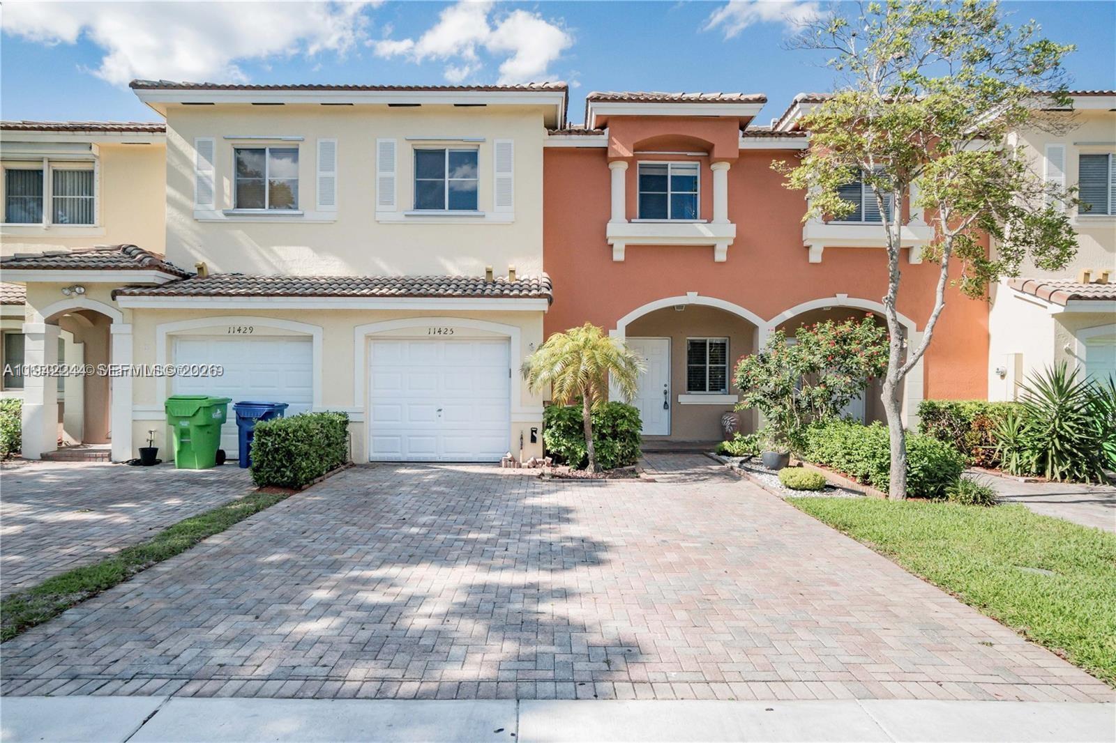 11425 NW 34th Pl