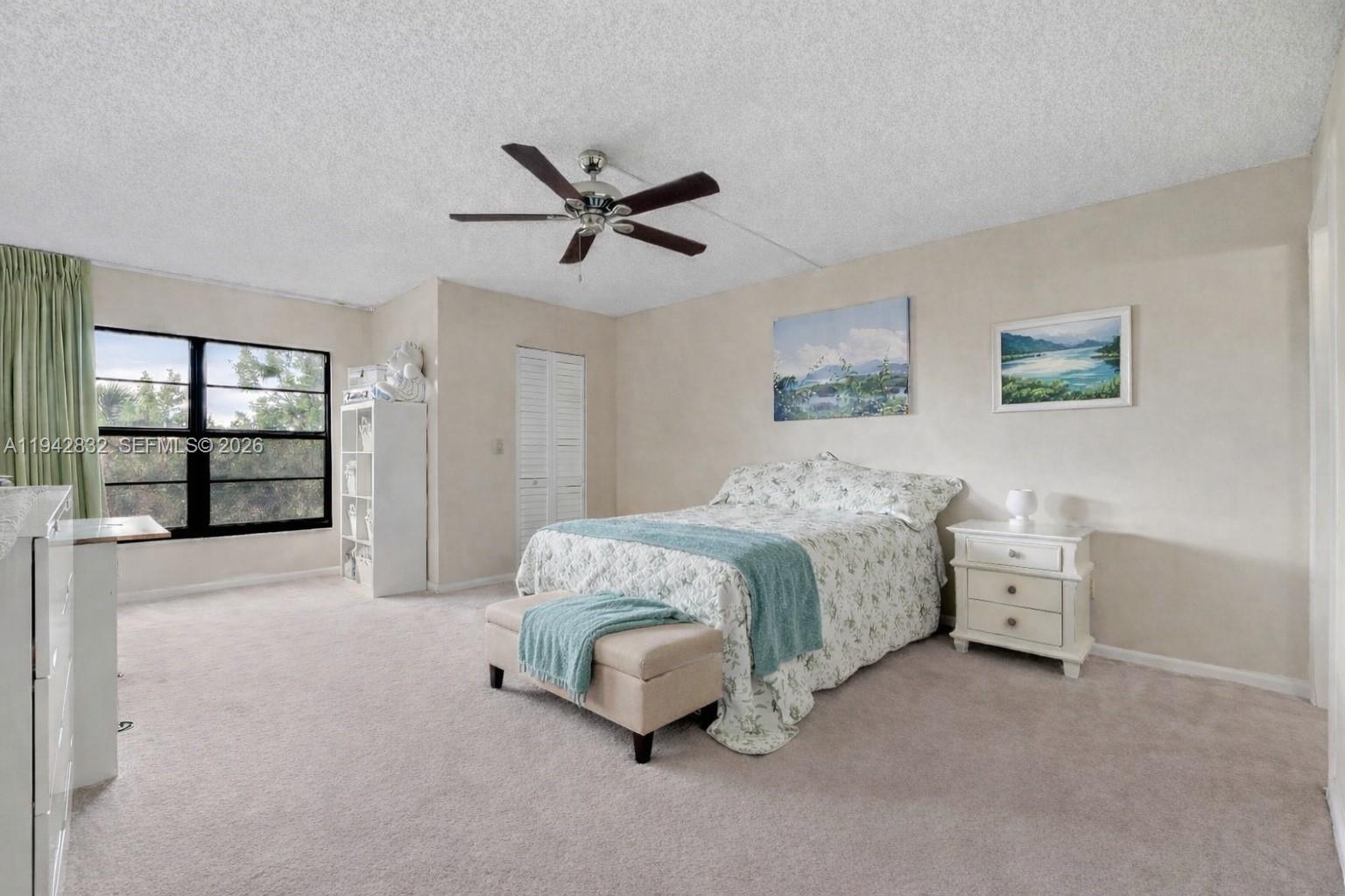 2200 S Cypress Bend Dr # 406