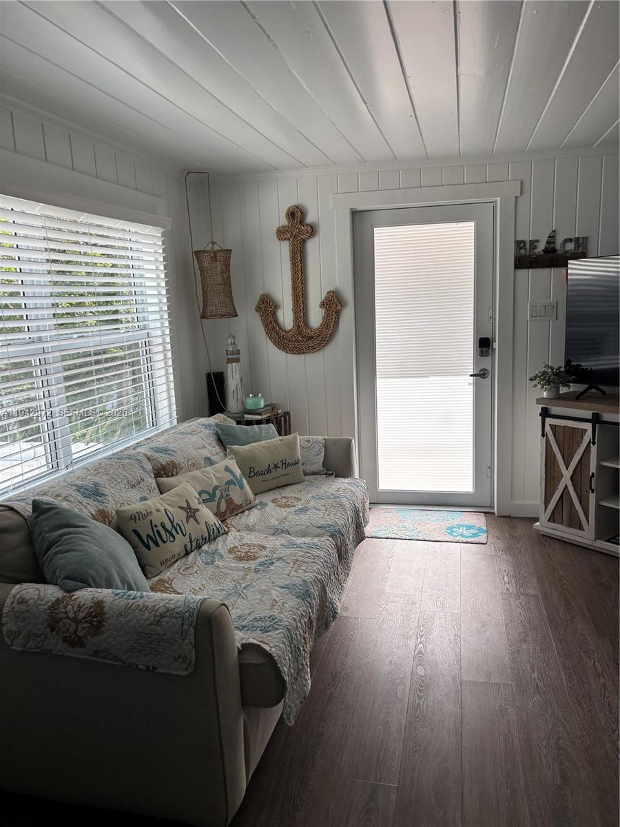 124 South Bay Harbor Dr. # 124