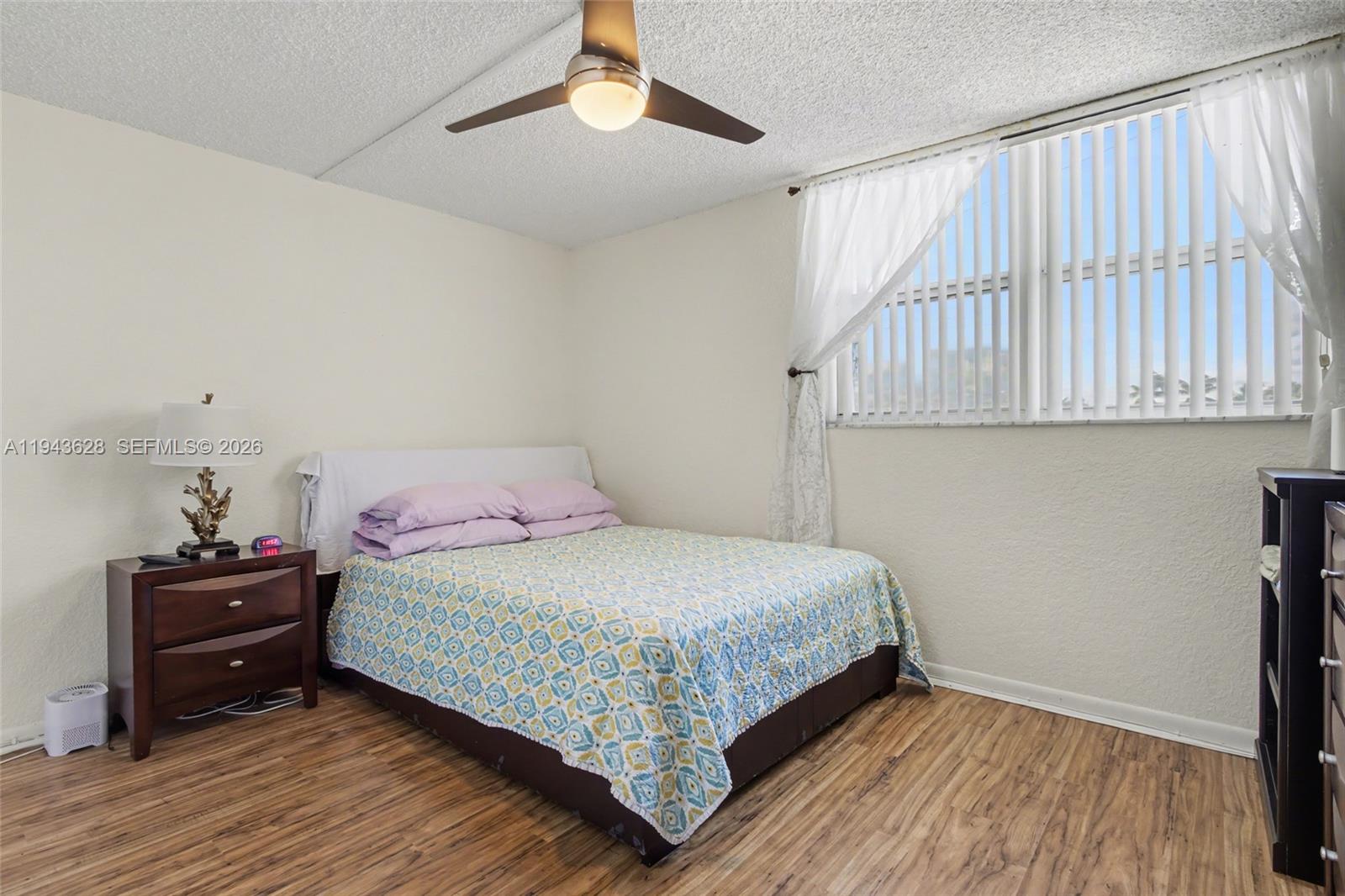 211 S Ocean Dr # 205