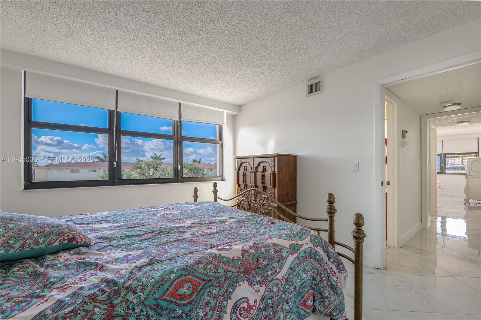 2401 S Ocean Dr # 305