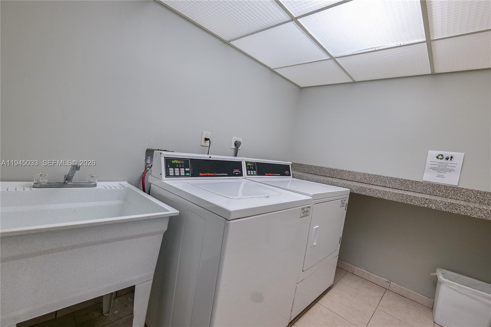 2401 S Ocean Dr # 305