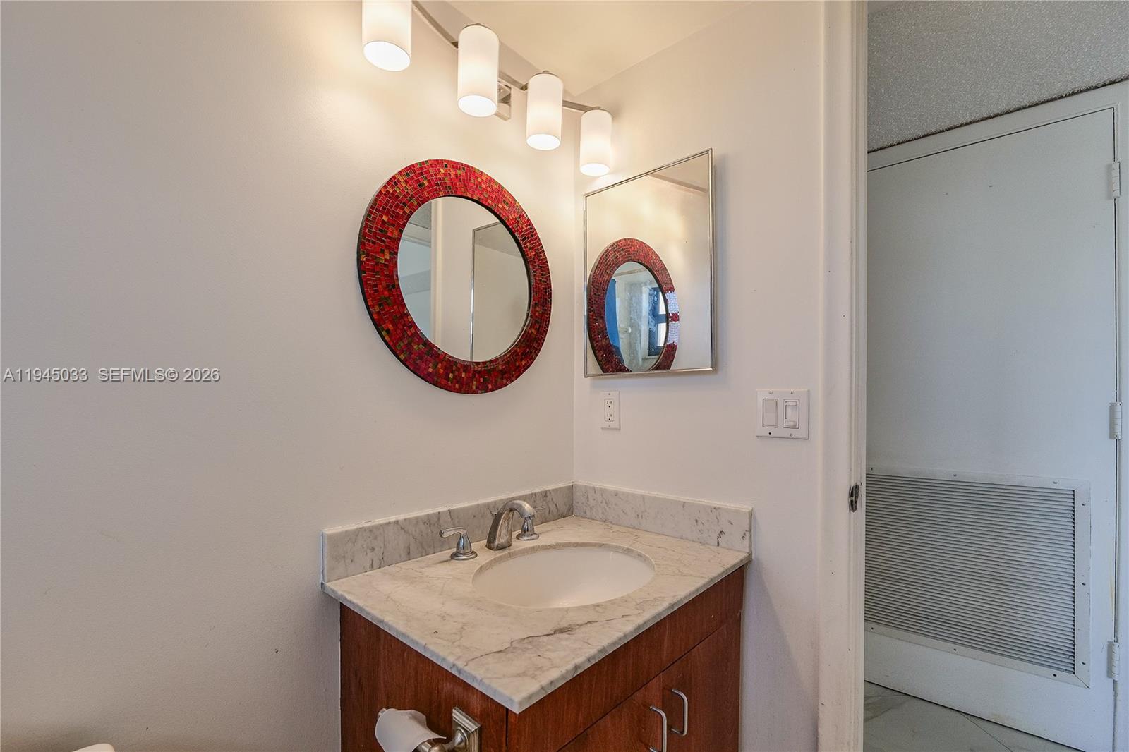 2401 S Ocean Dr # 305