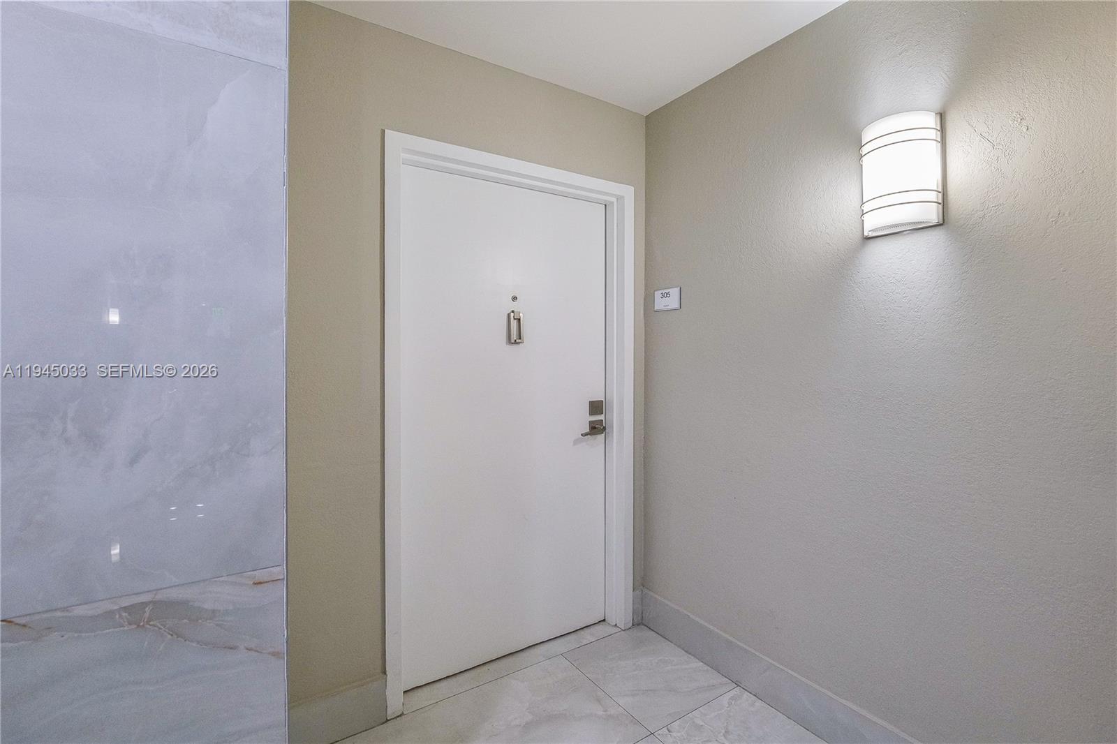 2401 S Ocean Dr # 305