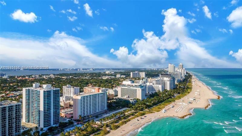 2899 Collins Ave # 1620