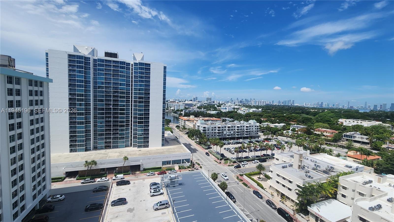 2899 Collins Ave # 1620