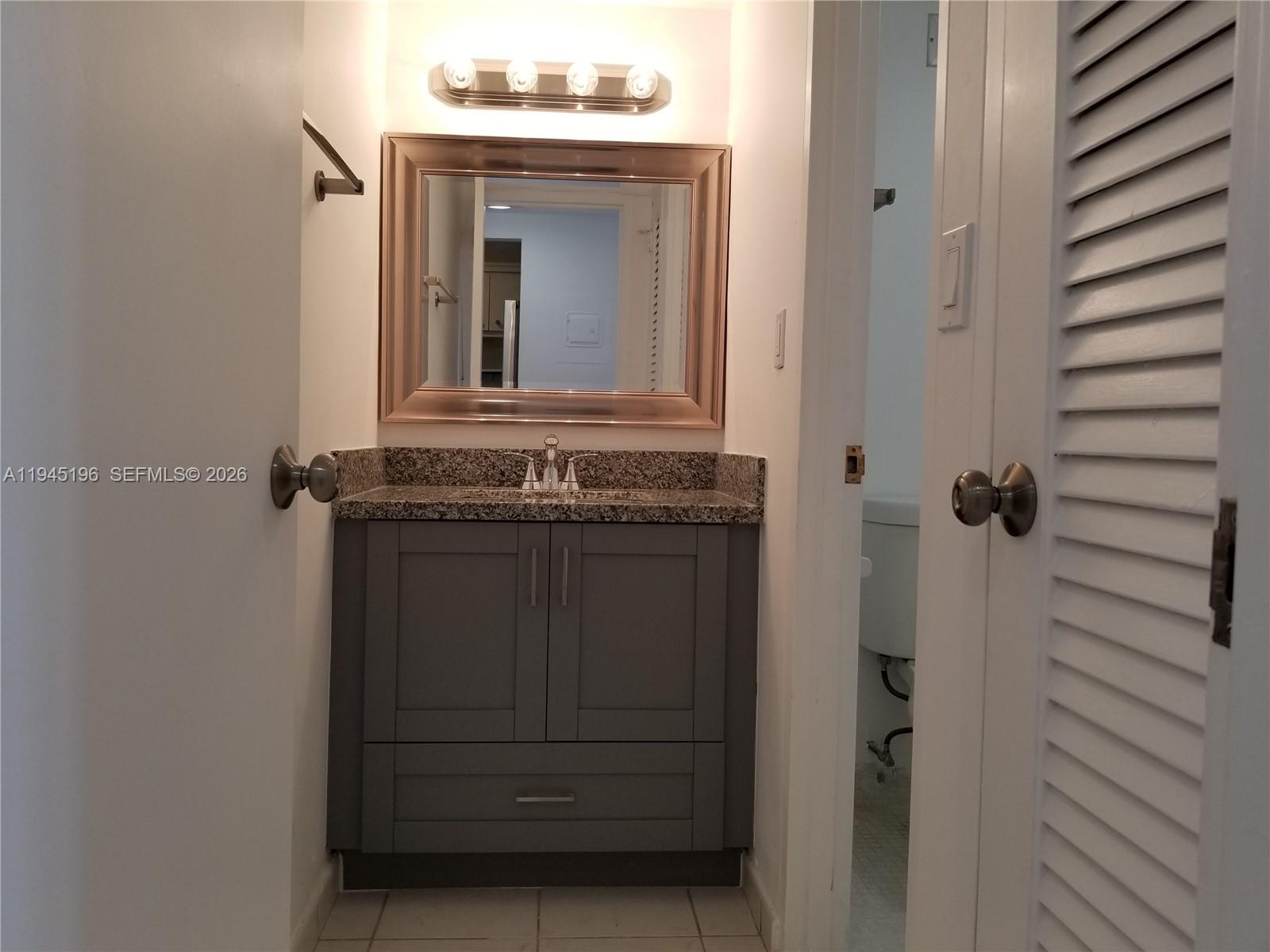 2899 Collins Ave # 1620