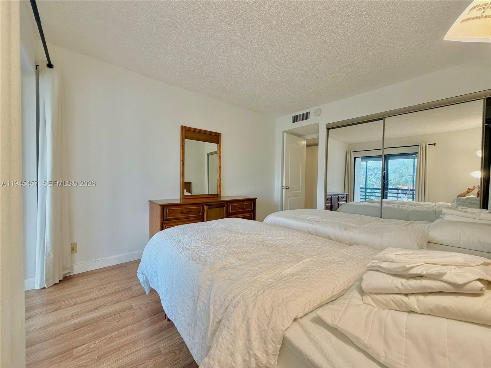 2324 S Cypress Bend Dr # 316