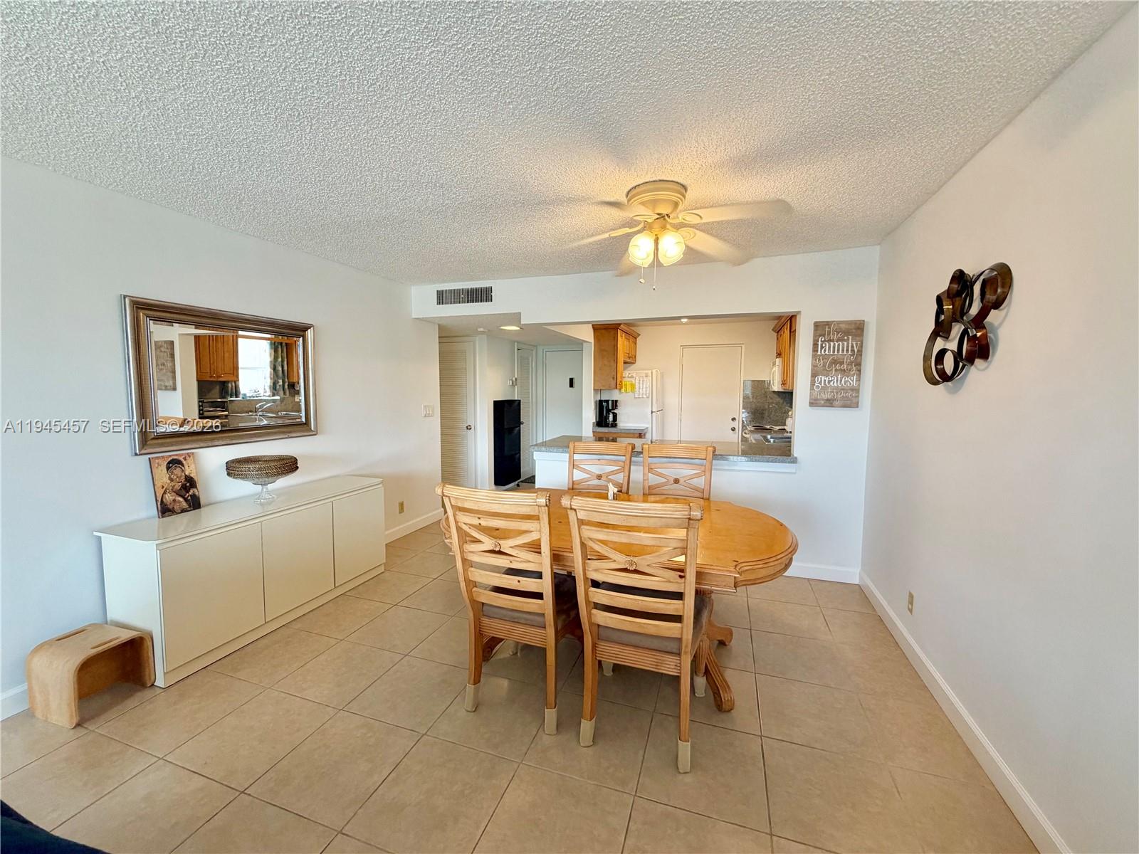 2324 S Cypress Bend Dr # 316