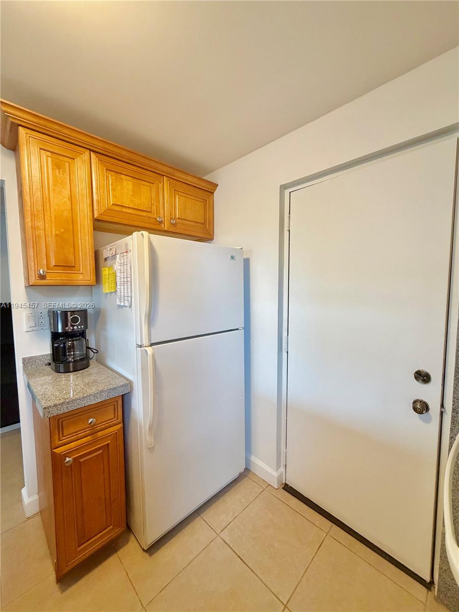 2324 S Cypress Bend Dr # 316