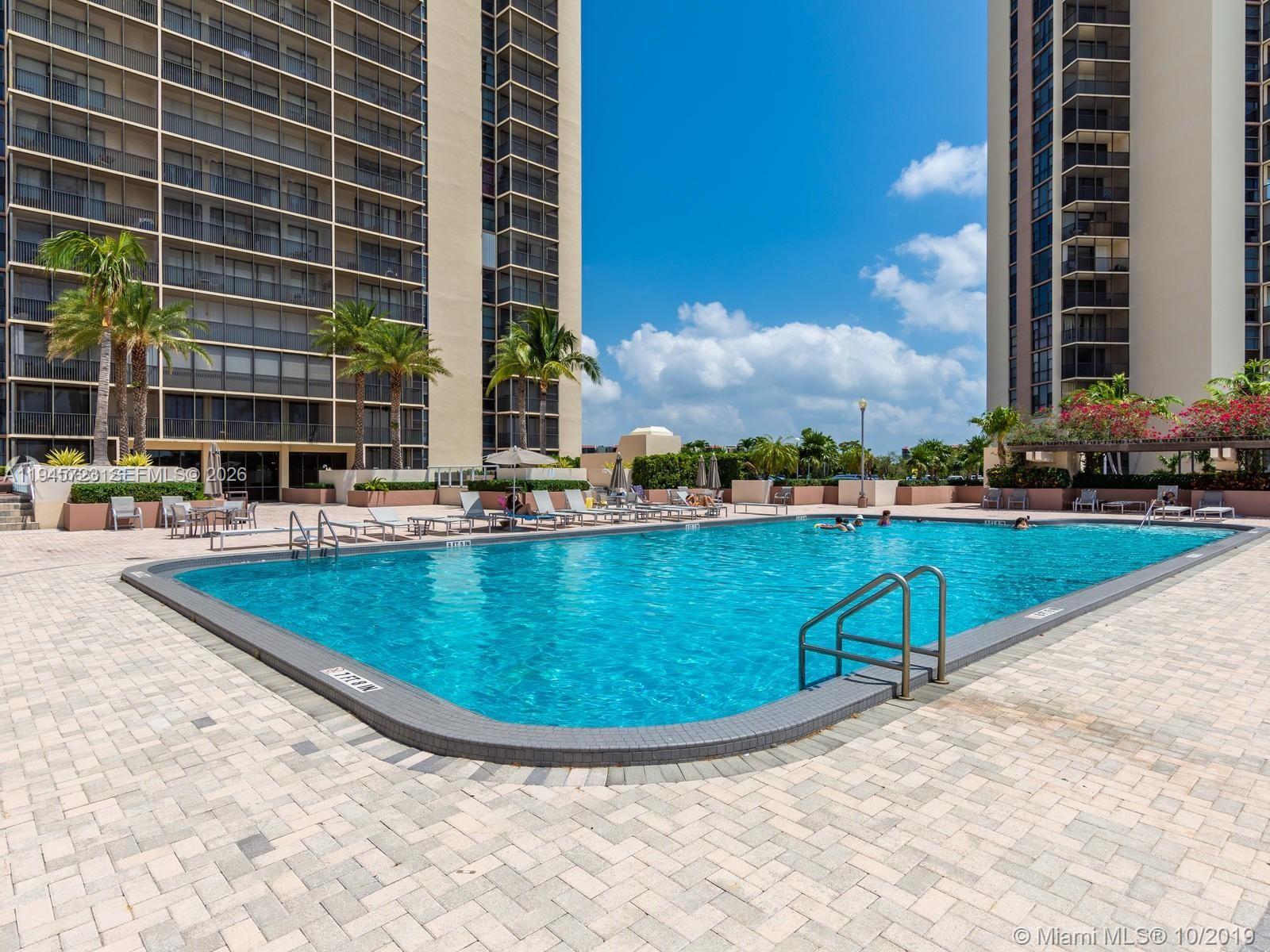 20379 W Country Club Dr # 1737