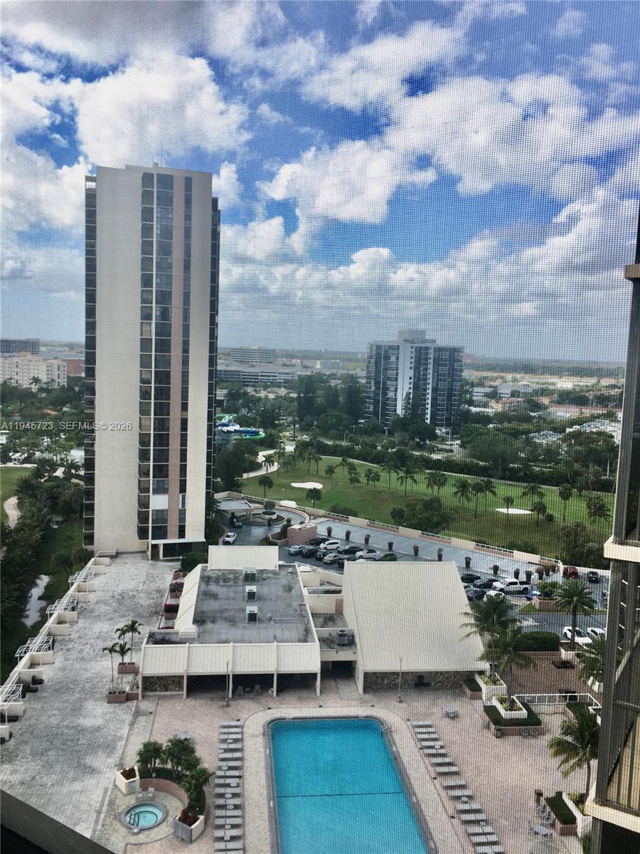 20379 W Country Club Dr # 1737