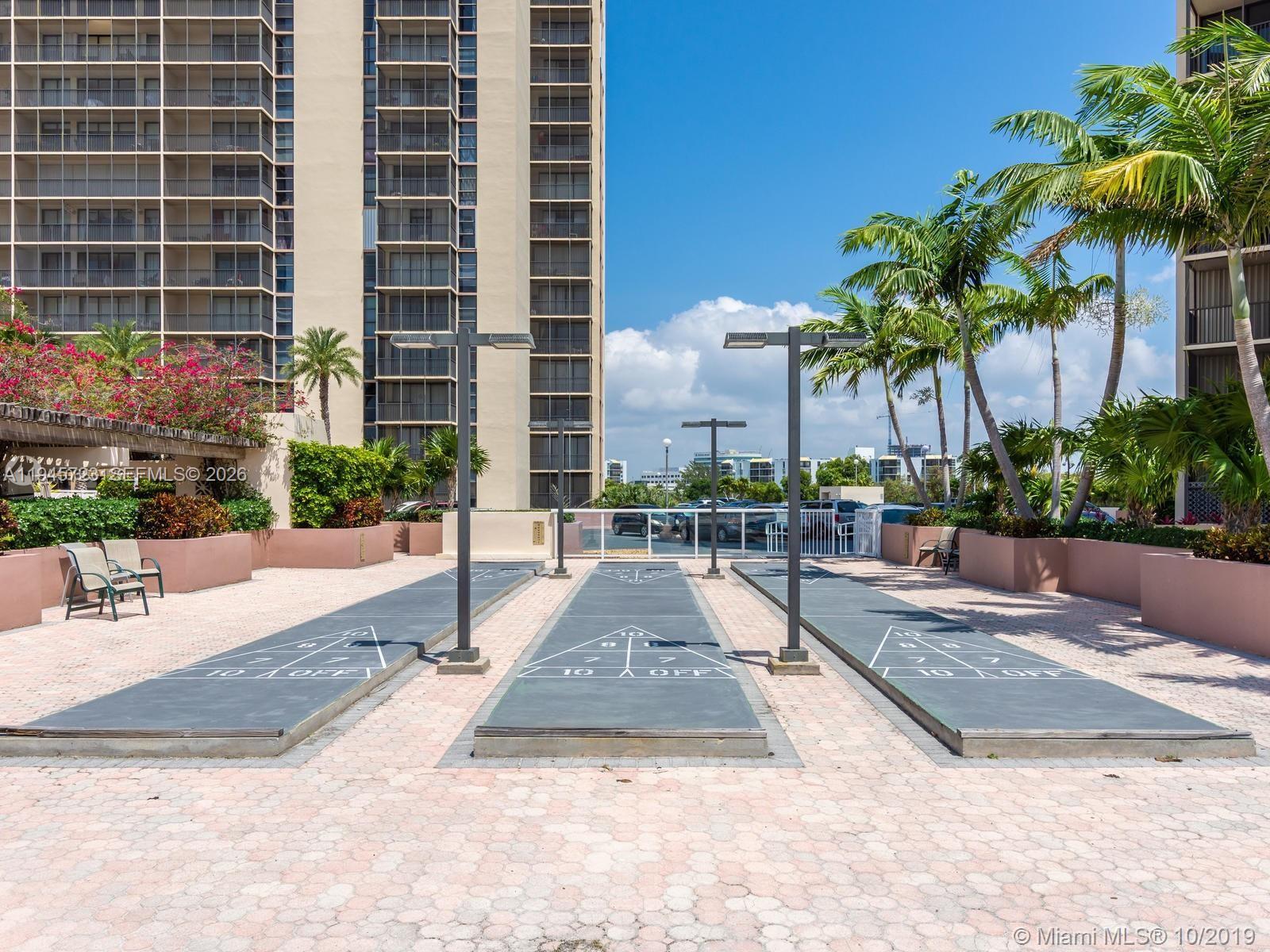 20379 W Country Club Dr # 1737