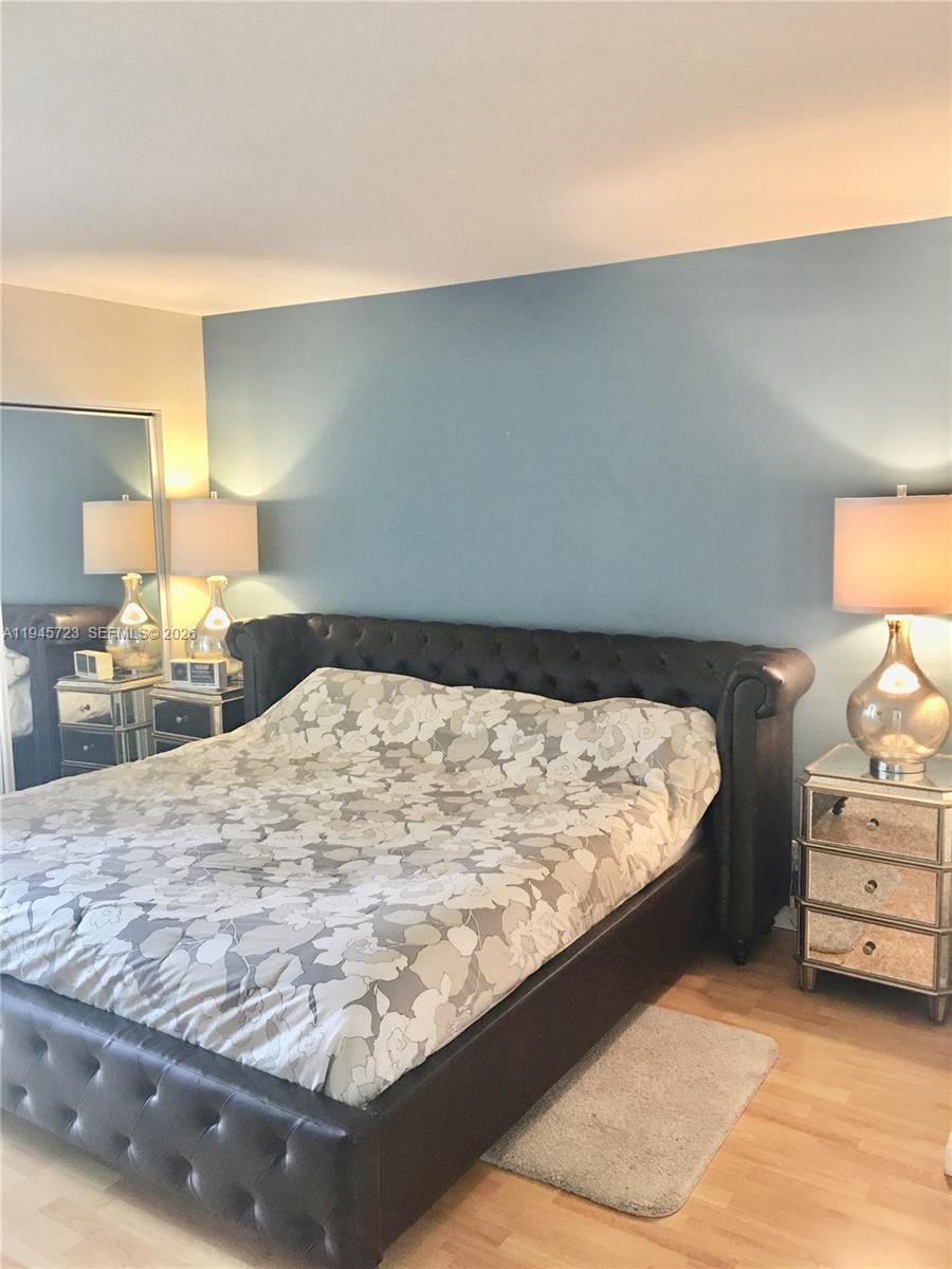 20379 W Country Club Dr # 1737