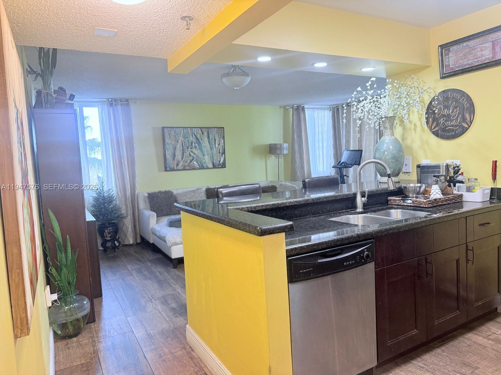 800 N Miami Ave Unit: E-609