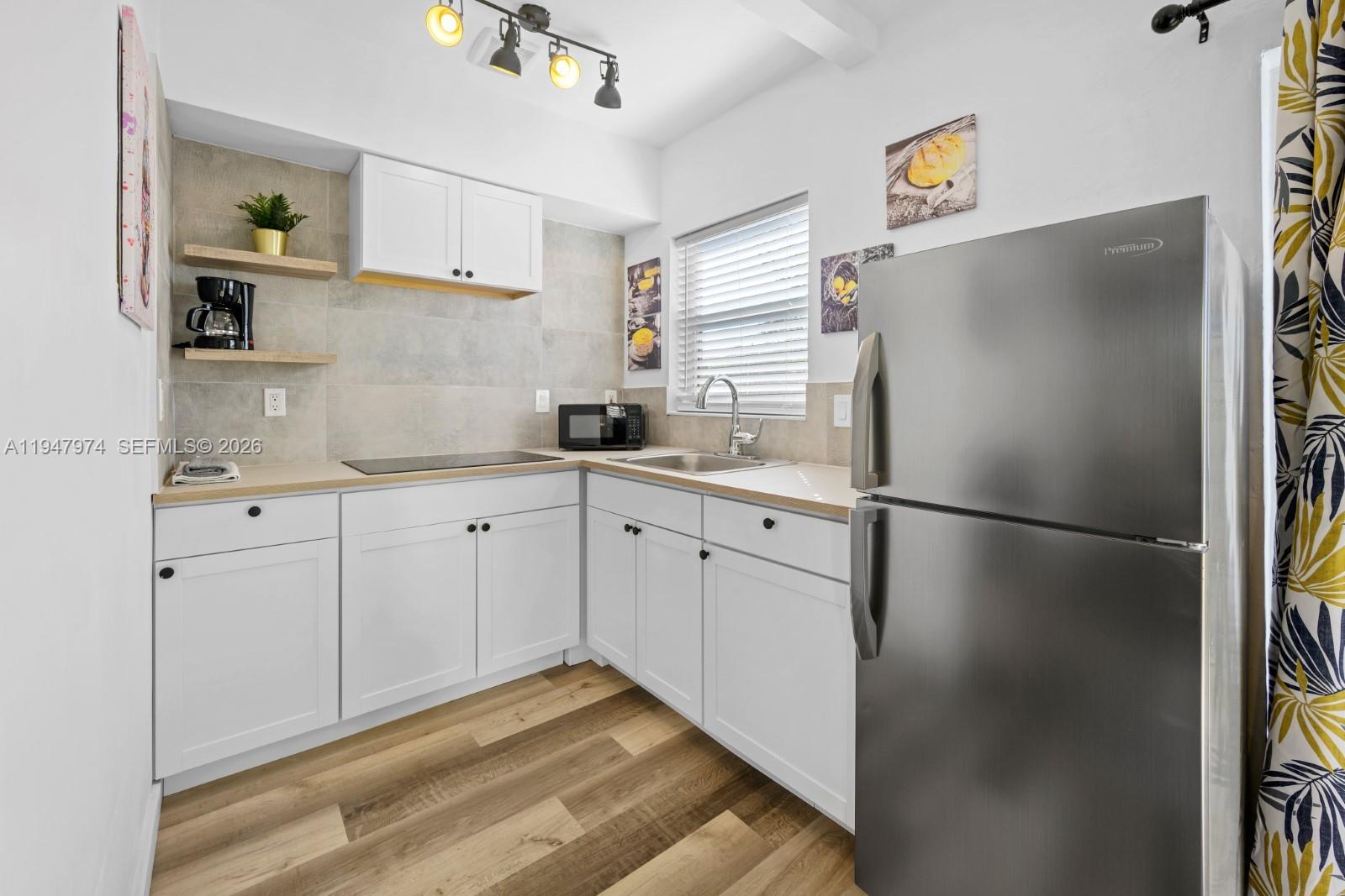 1444 NE 13th Ave