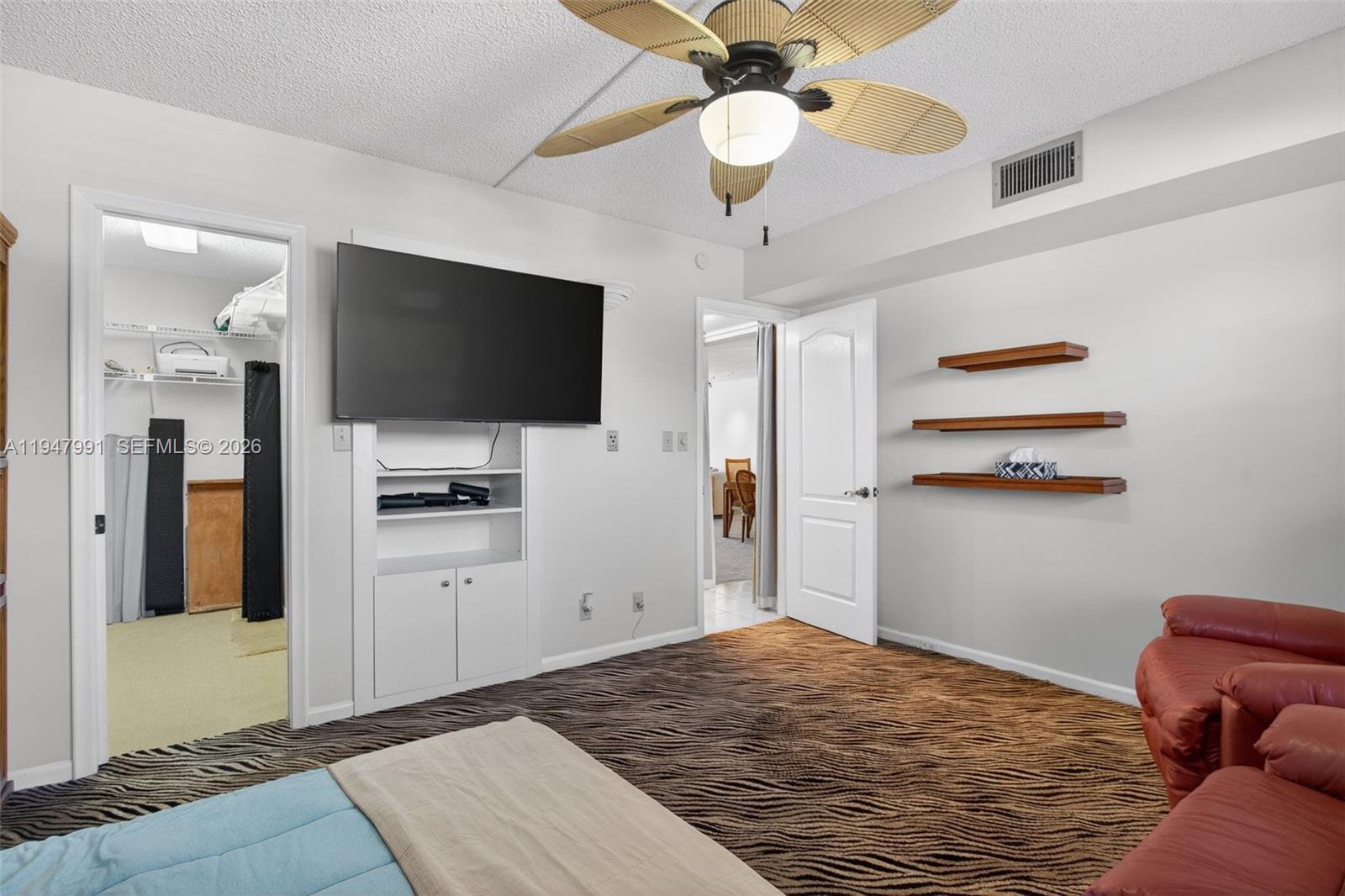3502 Bimini Ln # E2