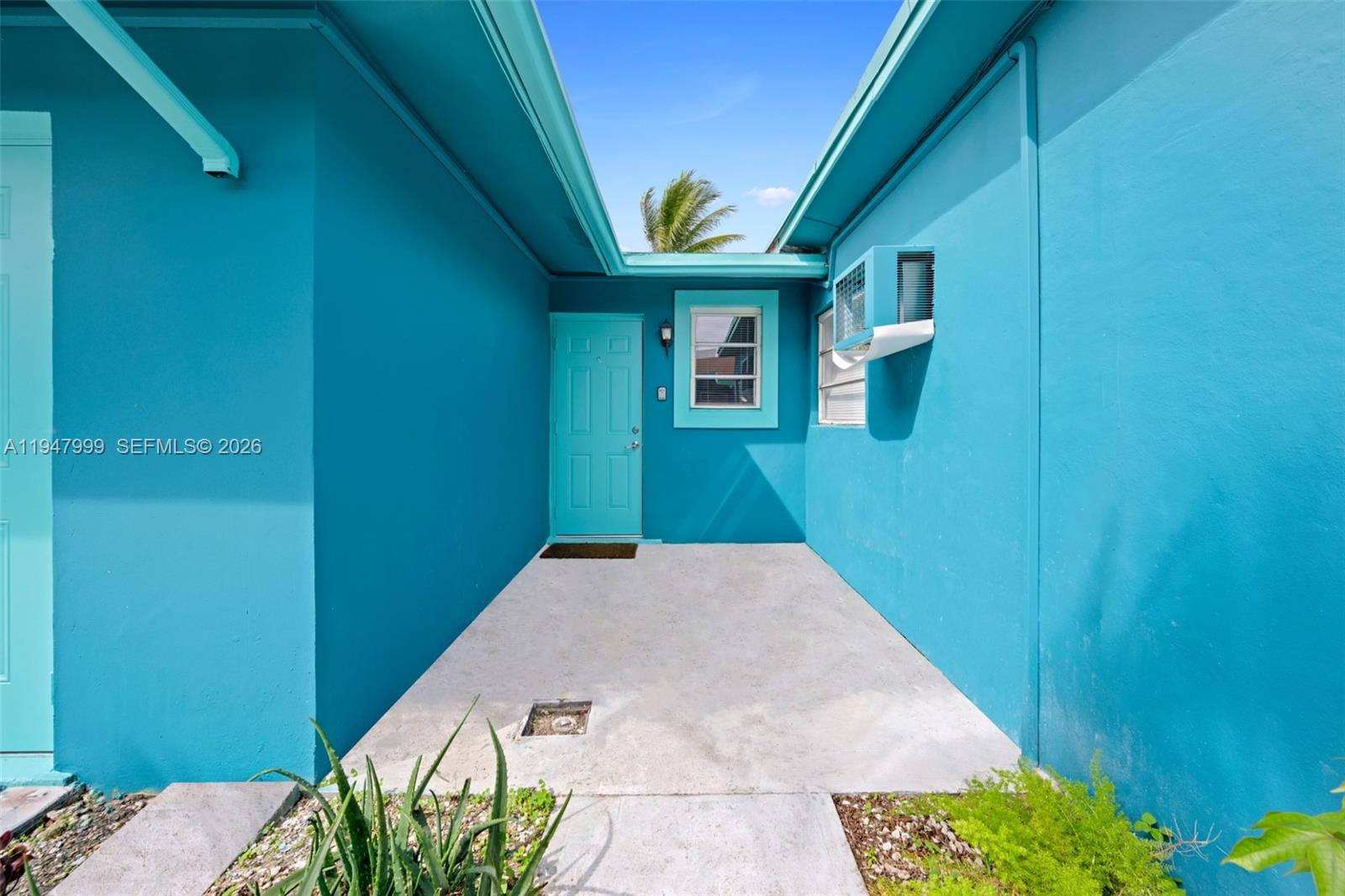 1225 NE 15th Ave # 9 Unit: 1-9