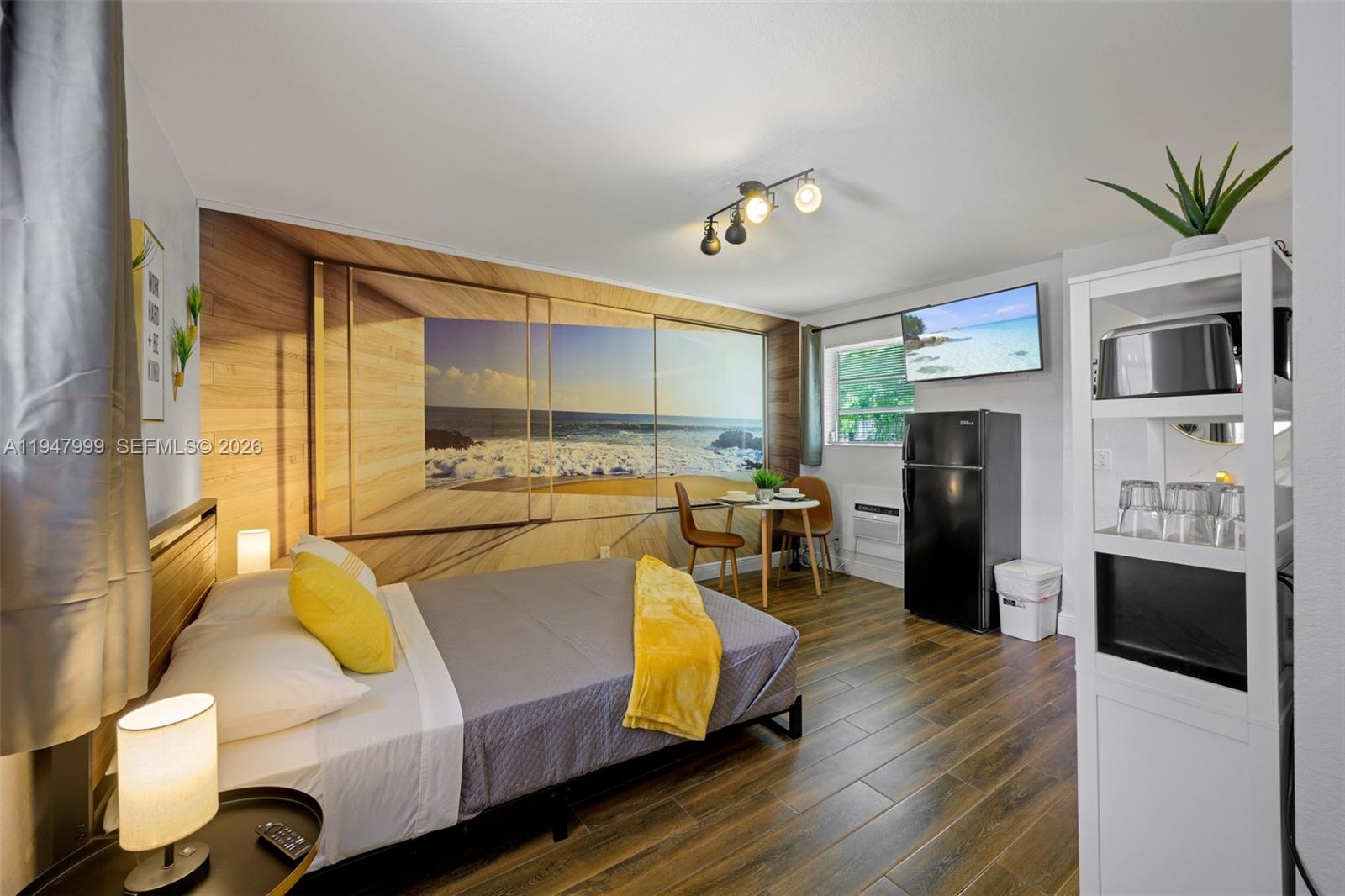 1225 NE 15th Ave # 9 Unit: 1-9