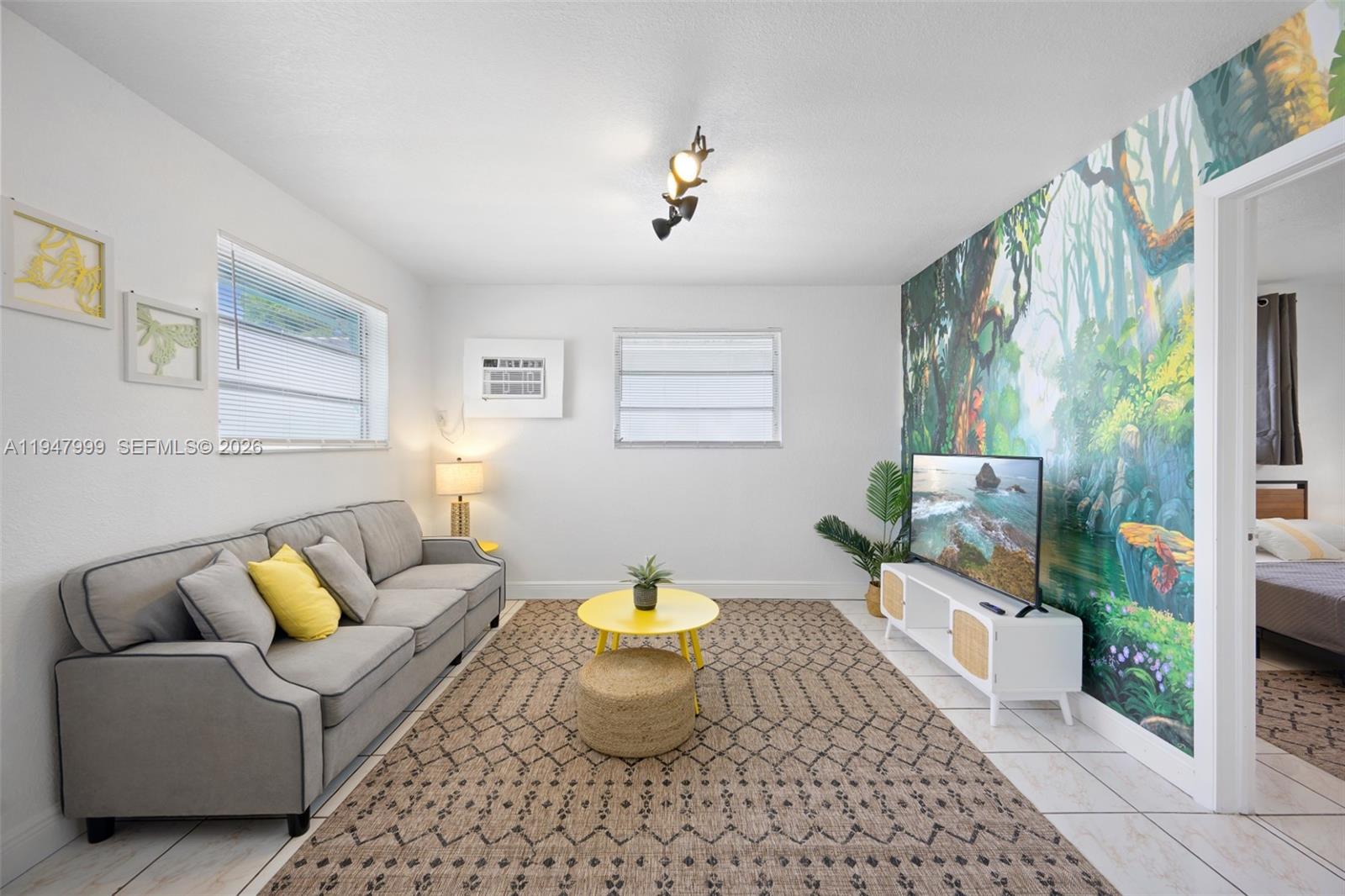 1225 NE 15th Ave # 9 Unit: 1-9