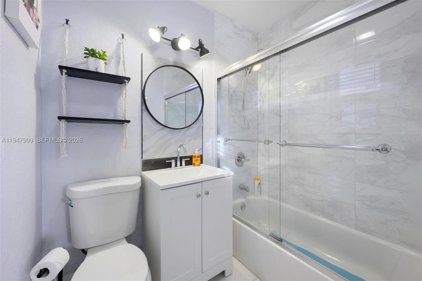 1225 NE 15th Ave # 9 Unit: 1-9