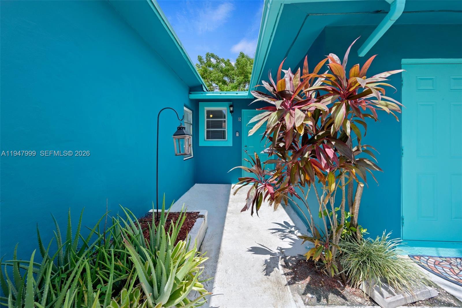 1225 NE 15th Ave # 9 Unit: 1-9