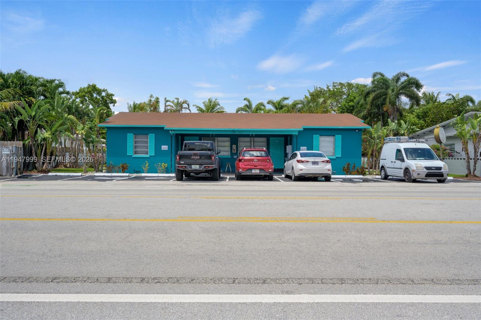 1225 NE 15th Ave # 9 Unit: 1-9