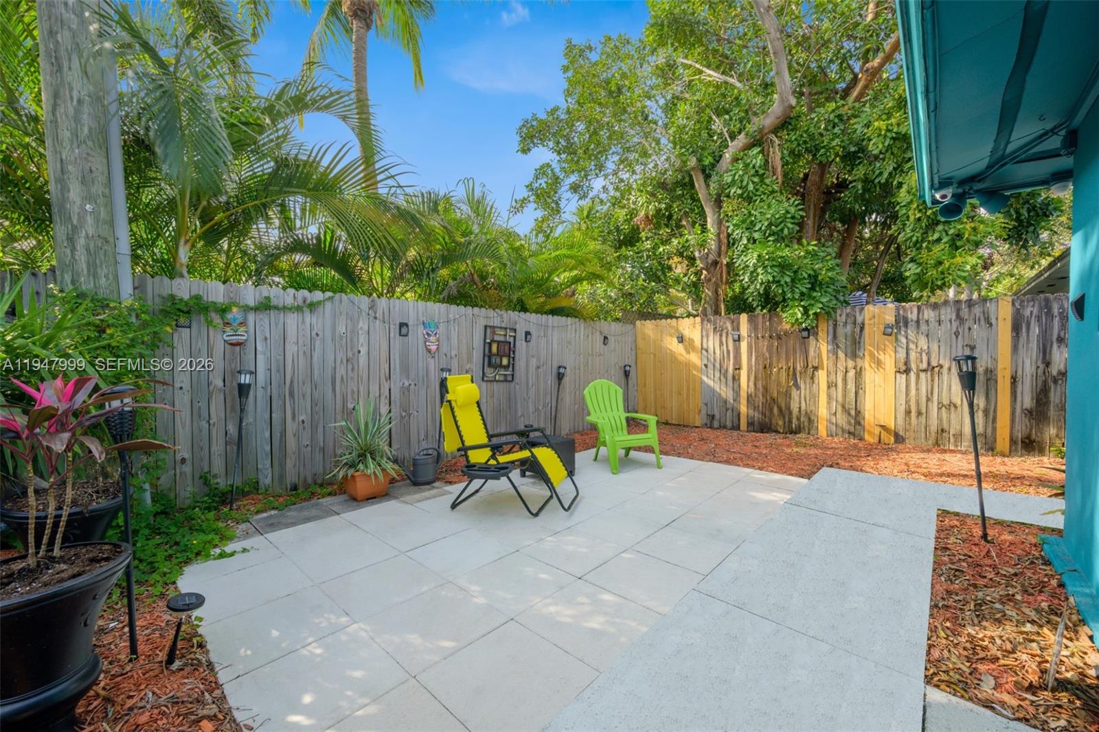 1225 NE 15th Ave # 9 Unit: 1-9