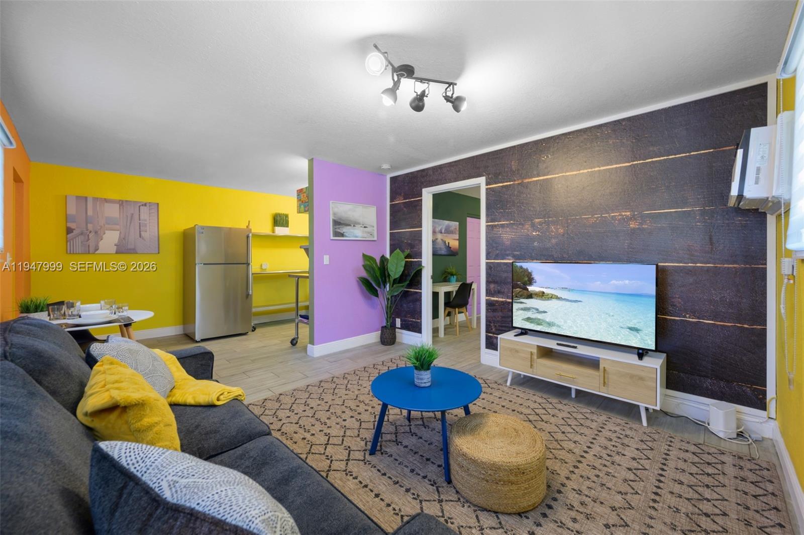 1225 NE 15th Ave # 9 Unit: 1-9