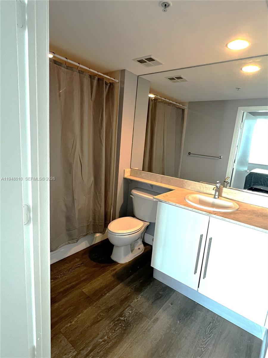 325 S Biscayne Blvd # 3718