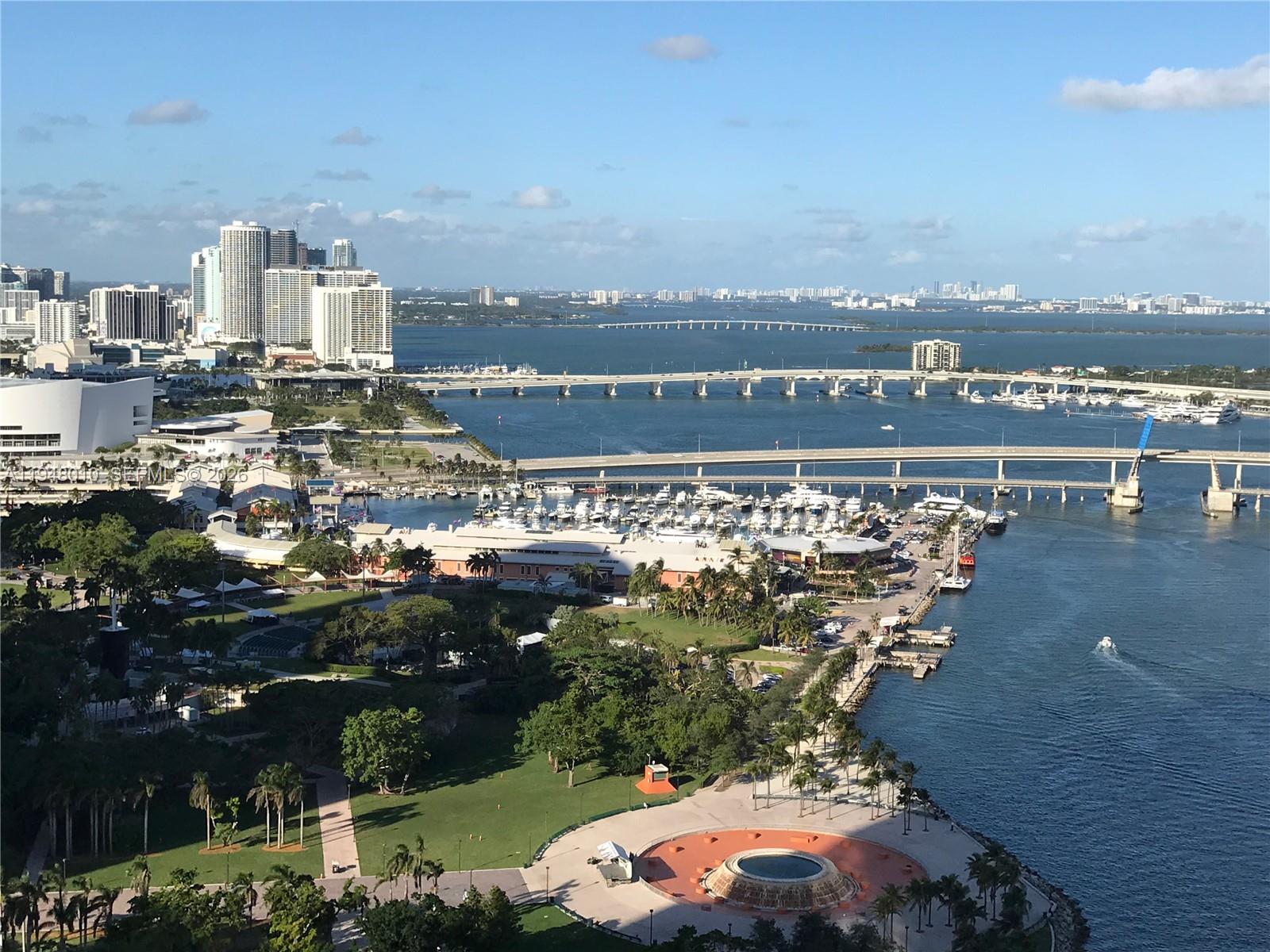 325 S Biscayne Blvd # 3718