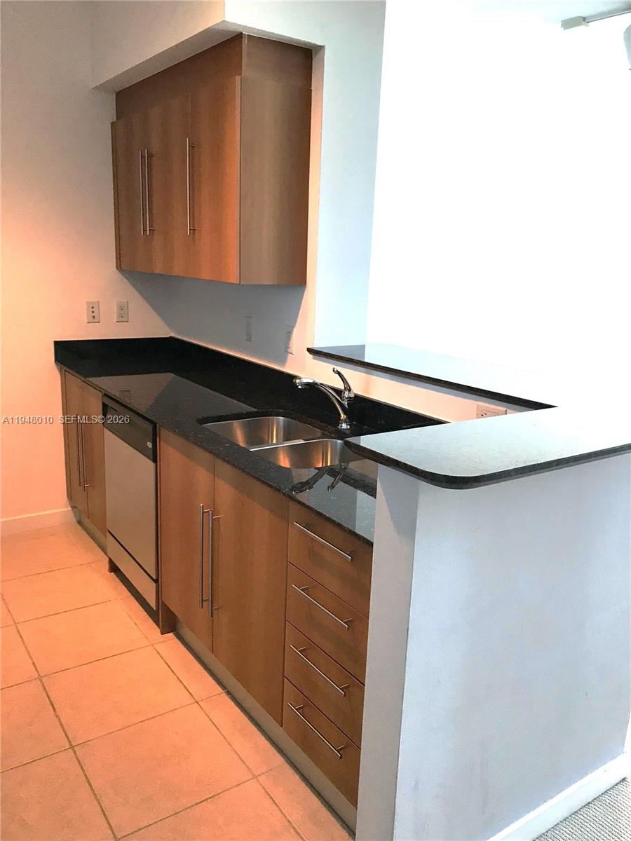 325 S Biscayne Blvd # 3718