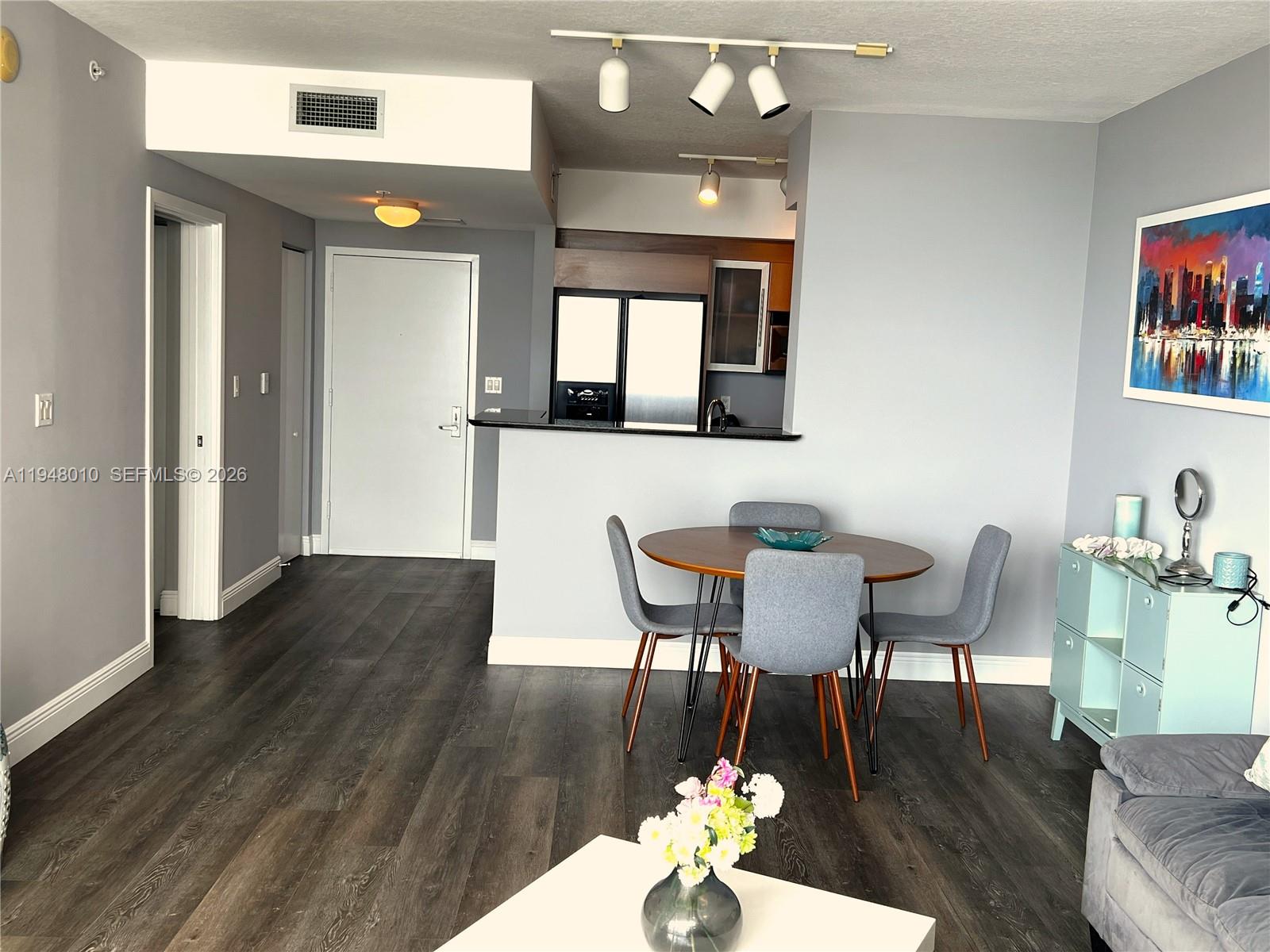 325 S Biscayne Blvd # 3718