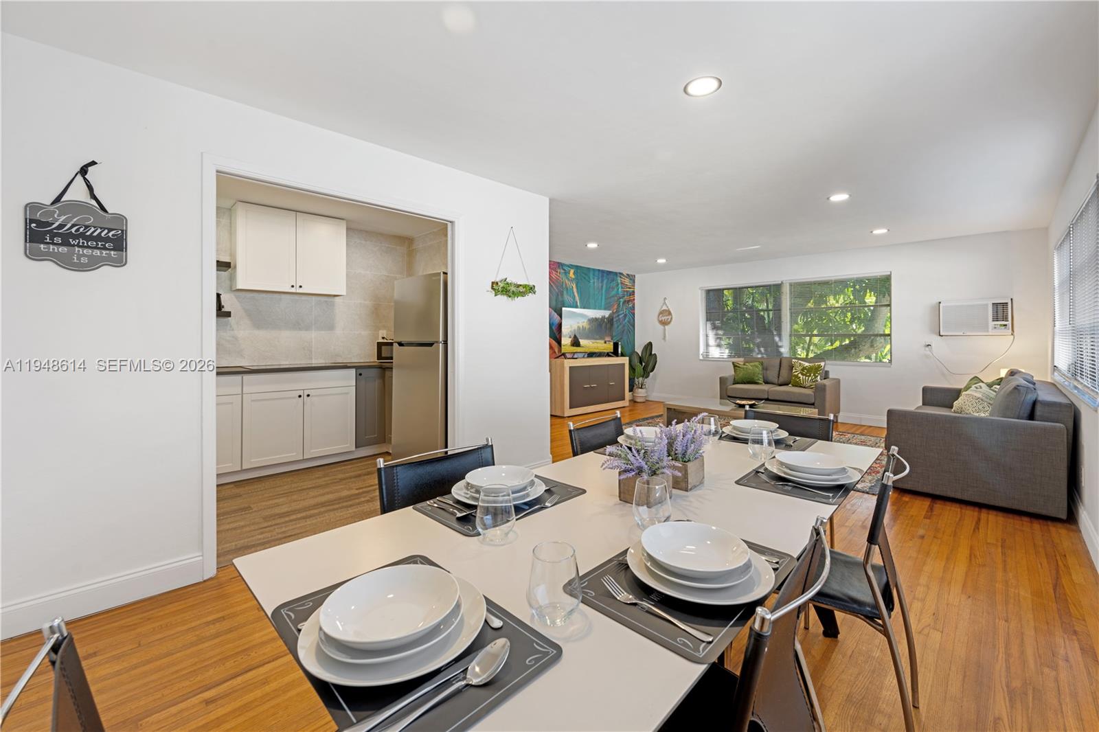 1730 NE 7th St # 5 Unit: 1-5