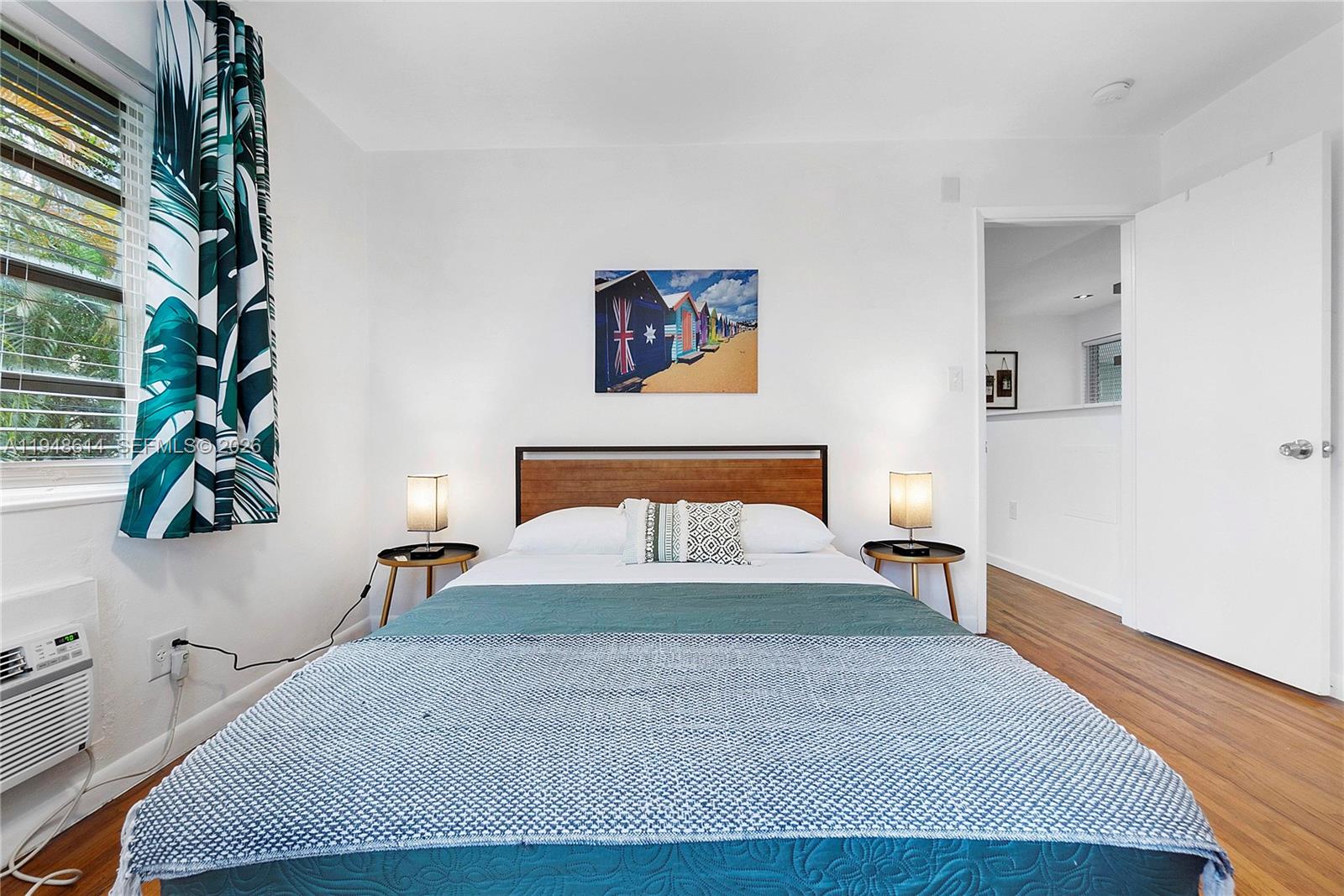 1730 NE 7th St # 5 Unit: 1-5