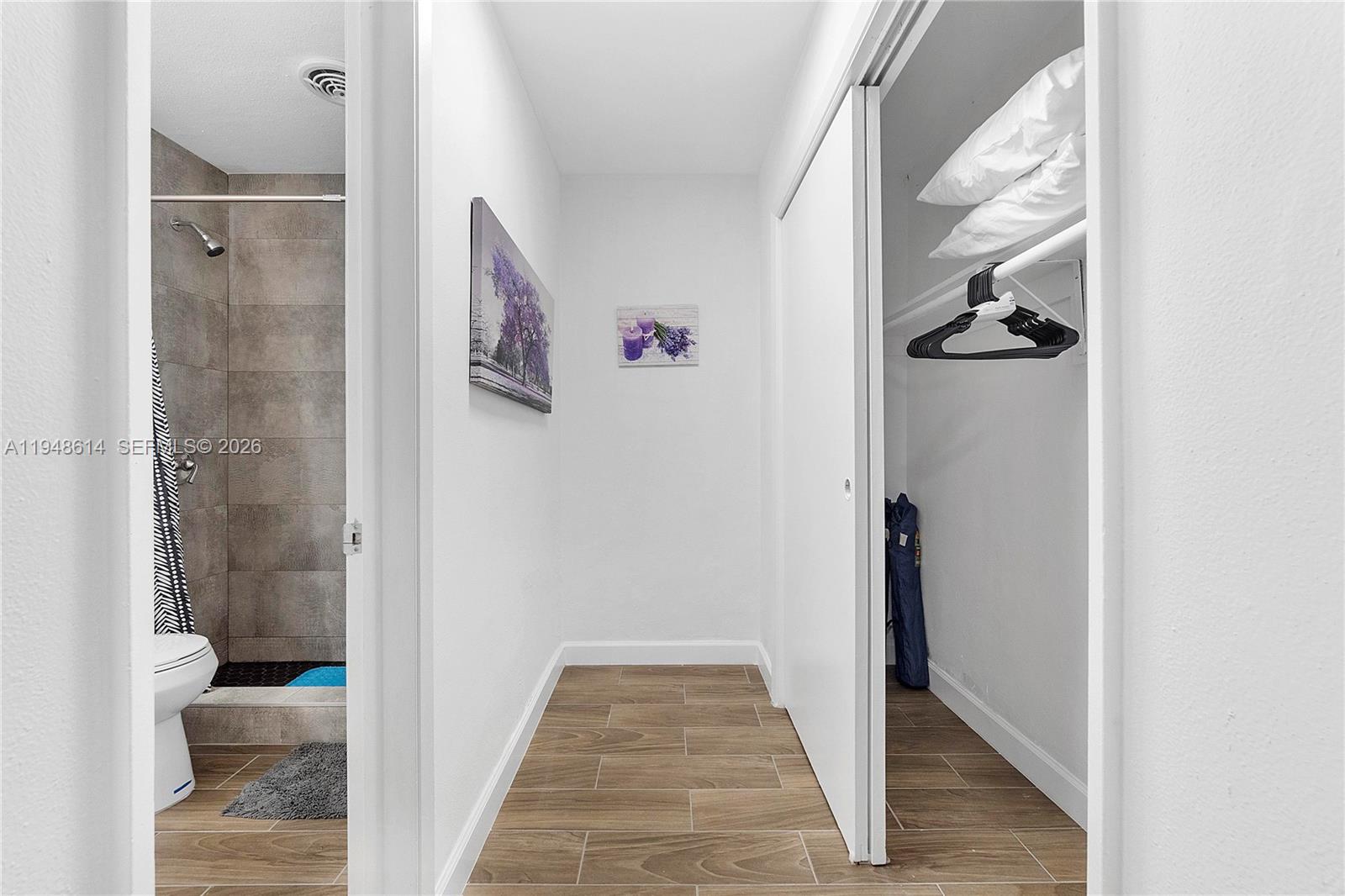 1730 NE 7th St # 5 Unit: 1-5